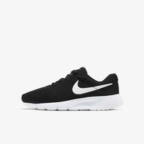 Nike Tanjun