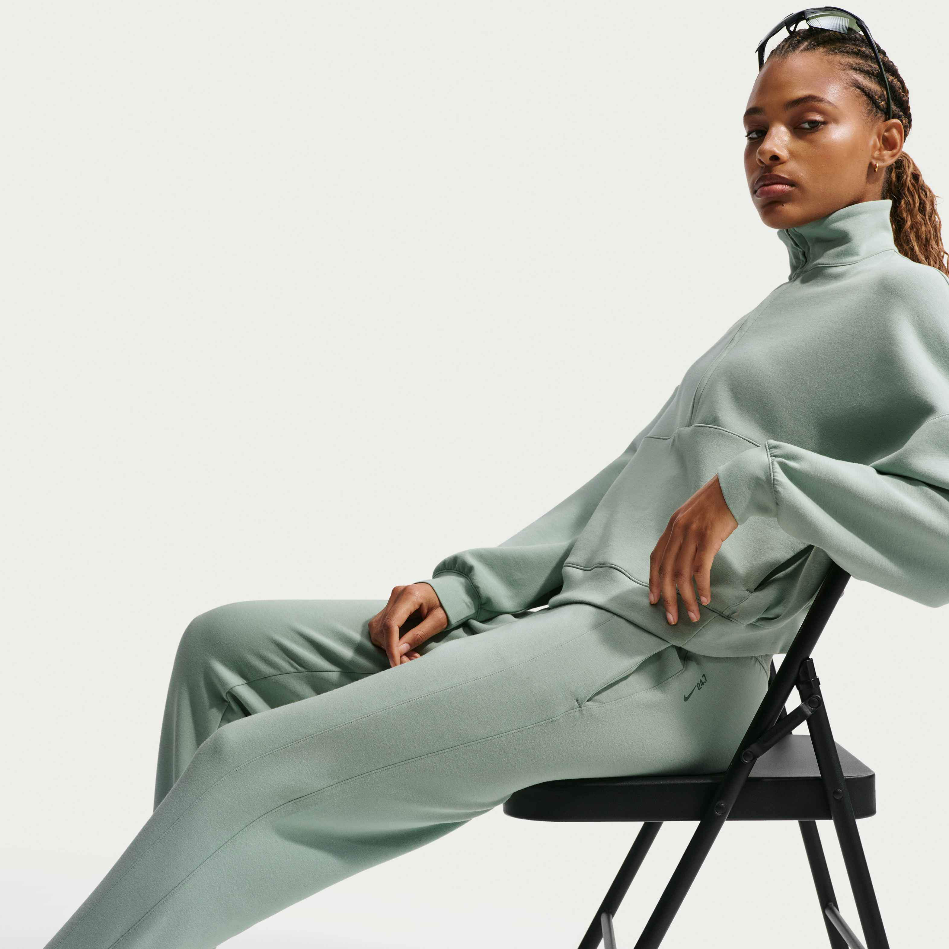 Nike 24.7 ImpossiblySoft image number 3