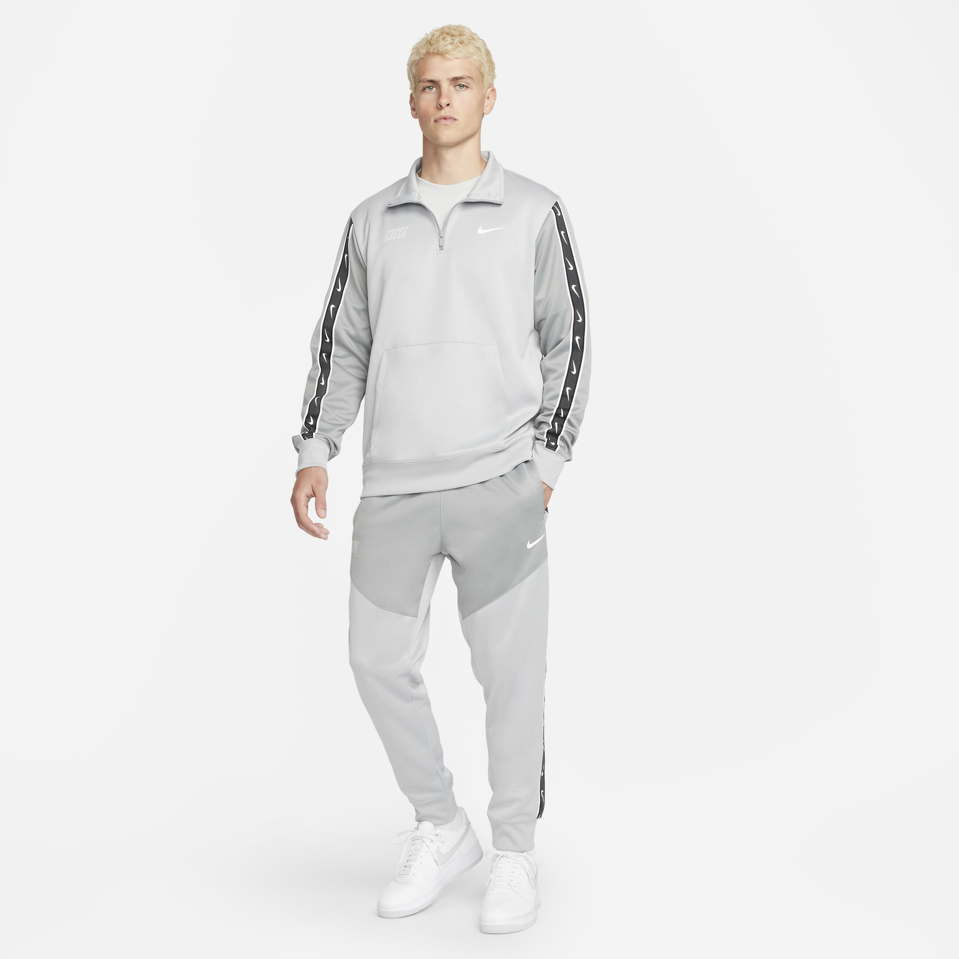 Nike Sportswear Repeat image number 6