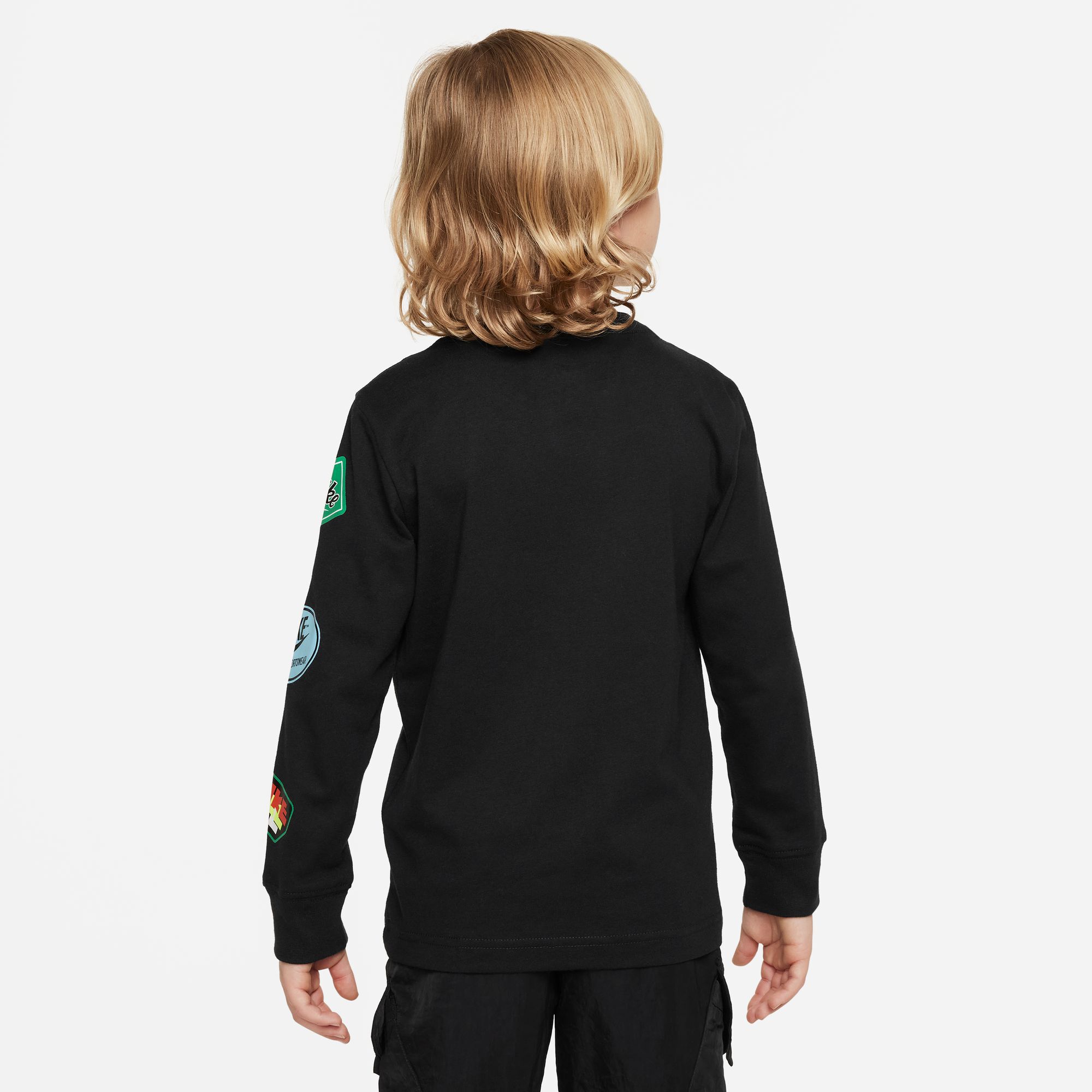 نايكي ريترو ستيكر image number 4