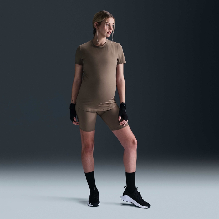 نايكي ون (للأمومة) image number 3 نايكي ون (للأمومة) image number 3