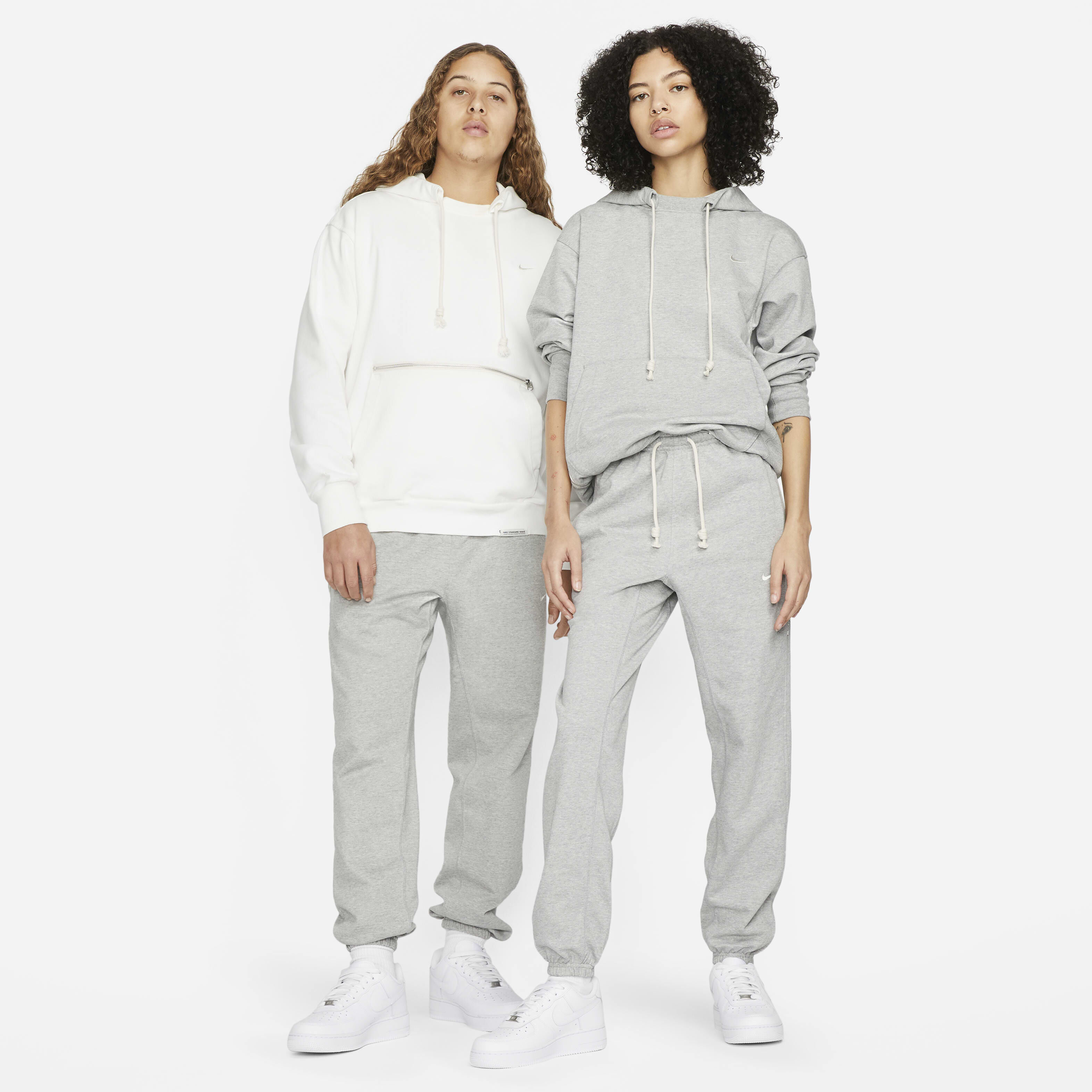 Nike Standard Issue image number 6