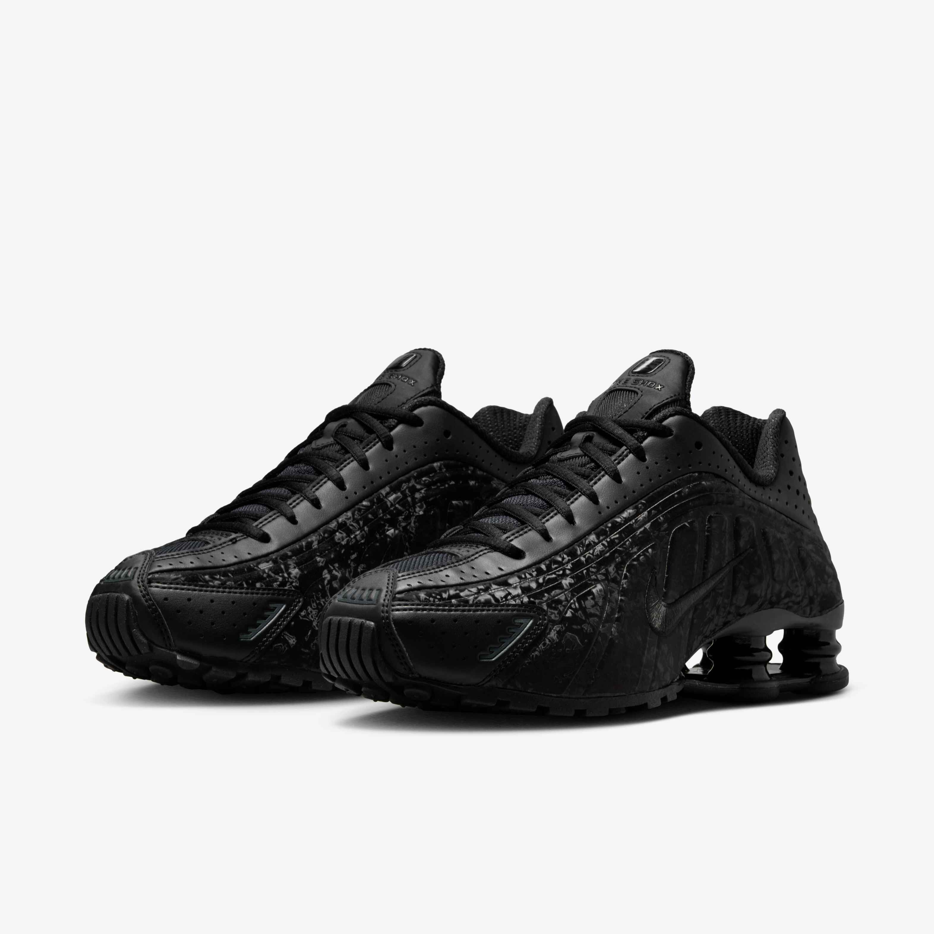 Nike Shox R4 image number 4