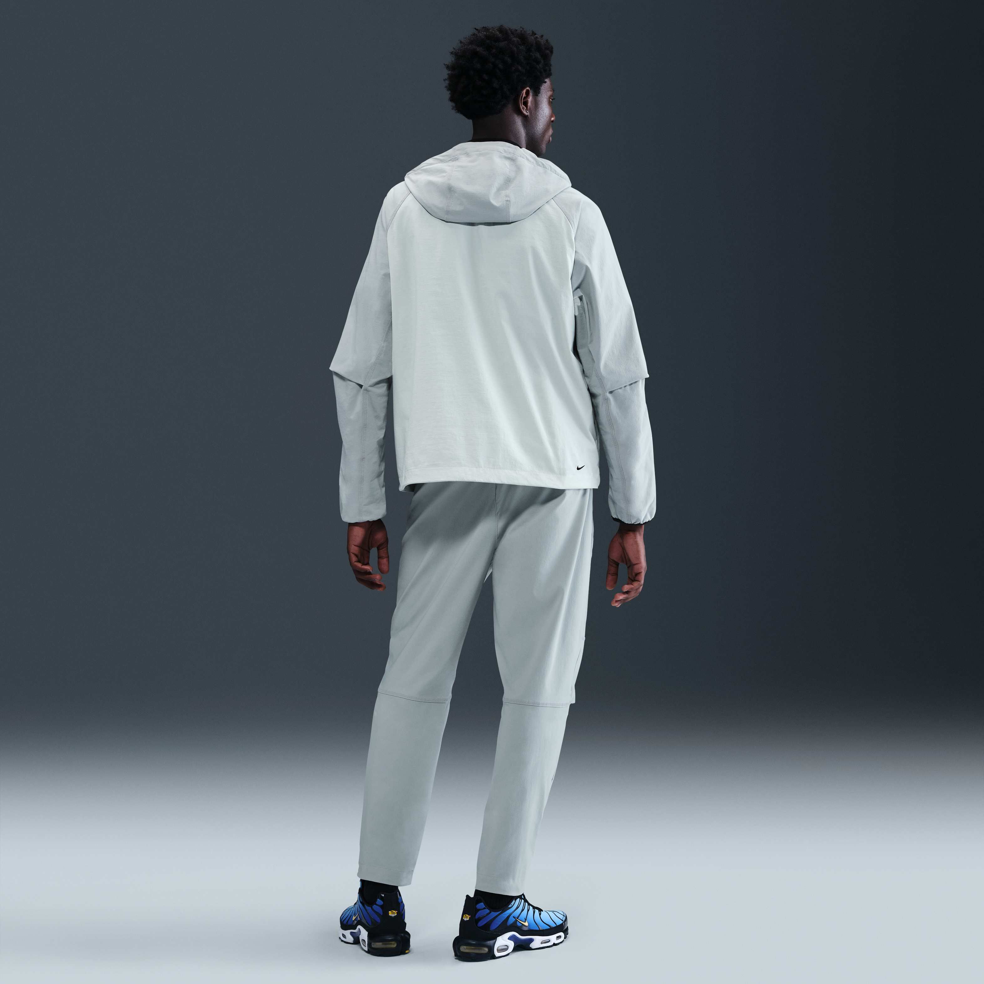 Nike Tech image number 3