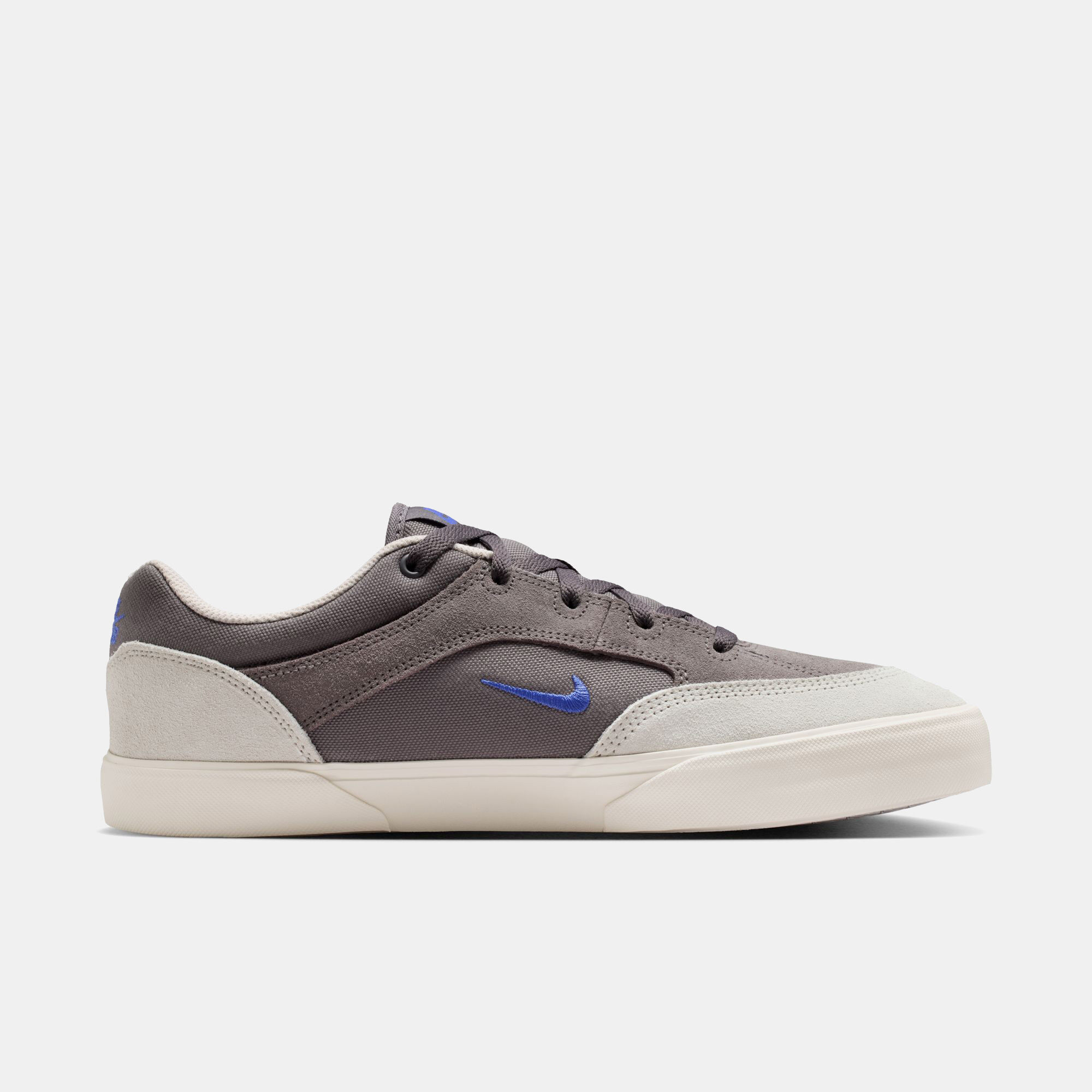 نايكي اس بي مالور image number 6