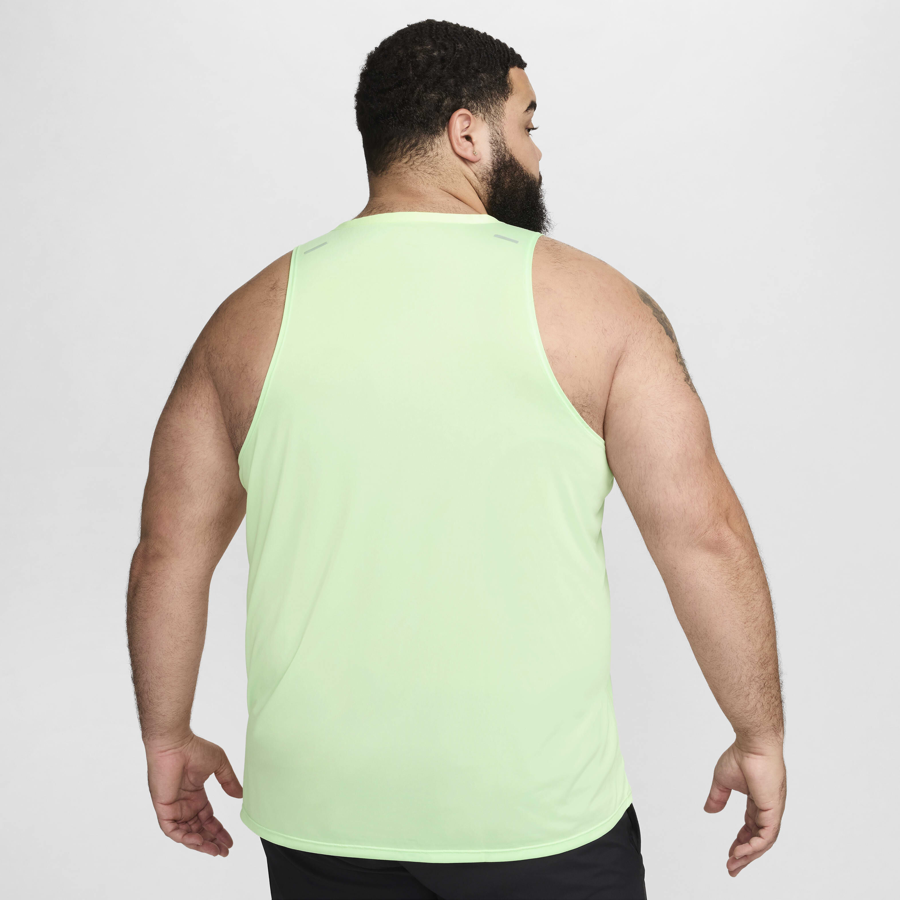 Nike rise 365 singlet clearance