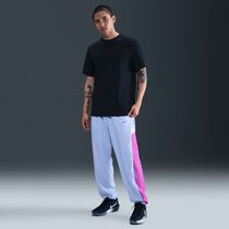 نايكي ايكون