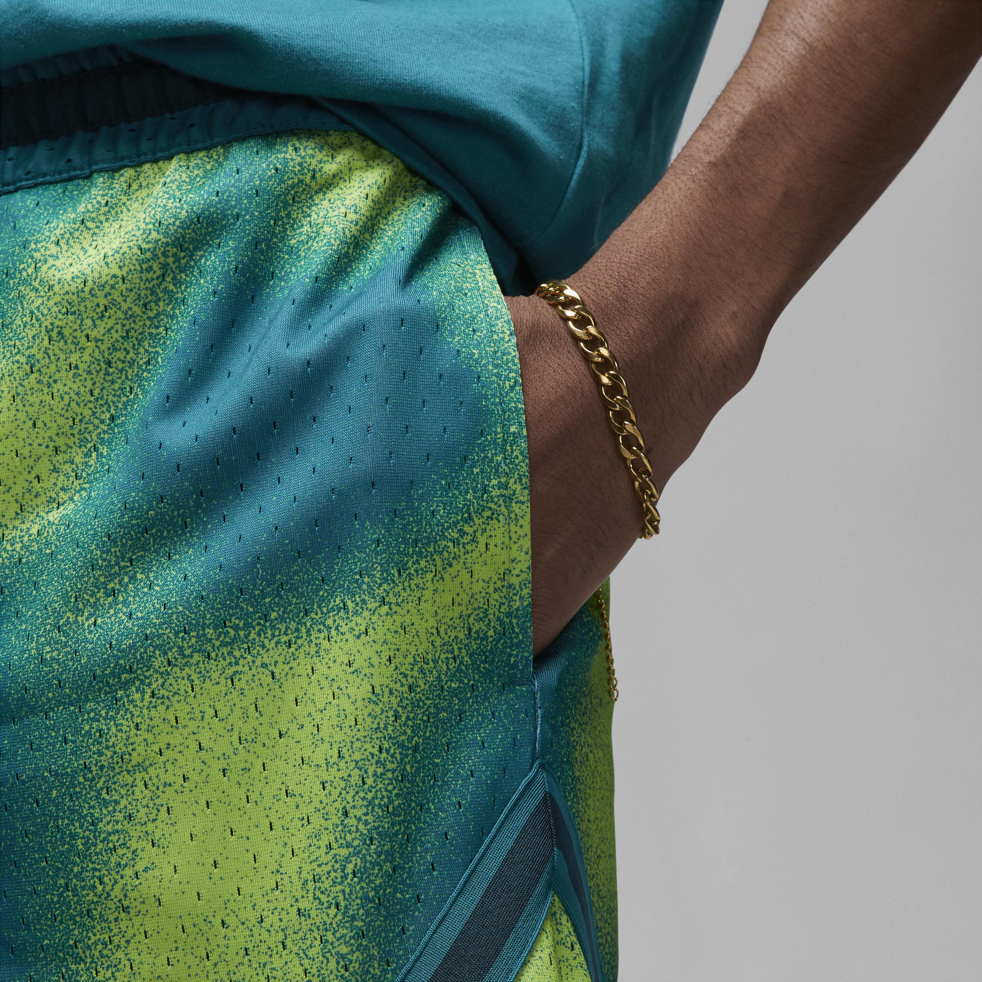 جوردن دراي-فت سبورت image number 3