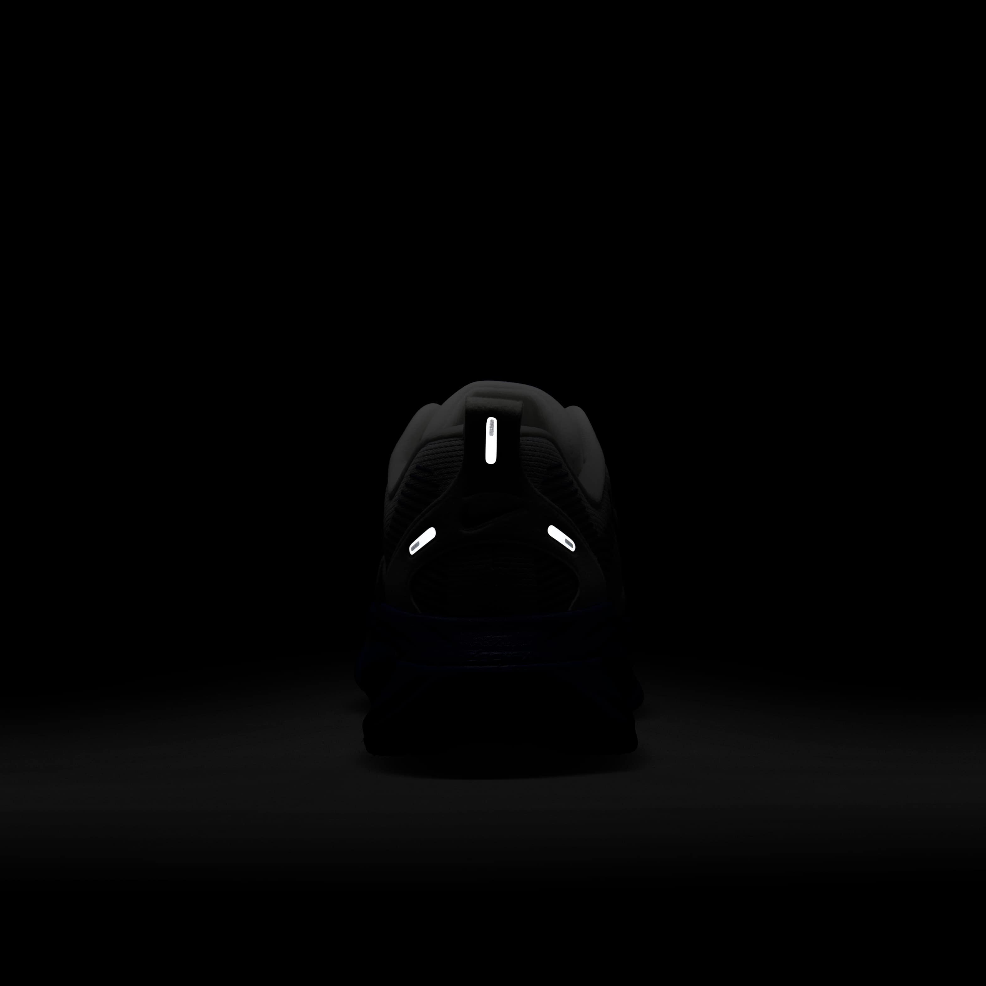 Nike Vomero 18 image number 8