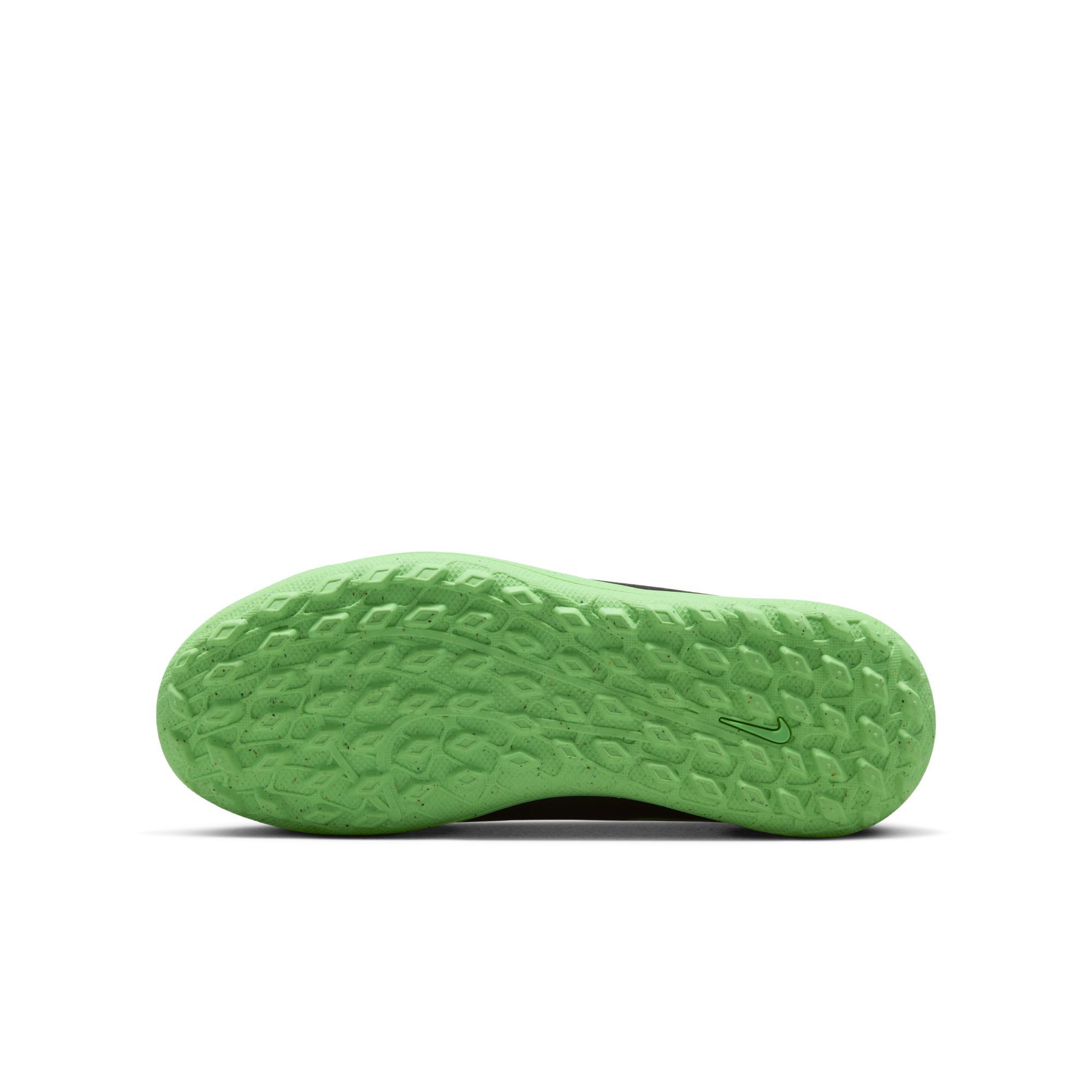 Nike Jr. Mercurial Vapor 17 Club image number 4