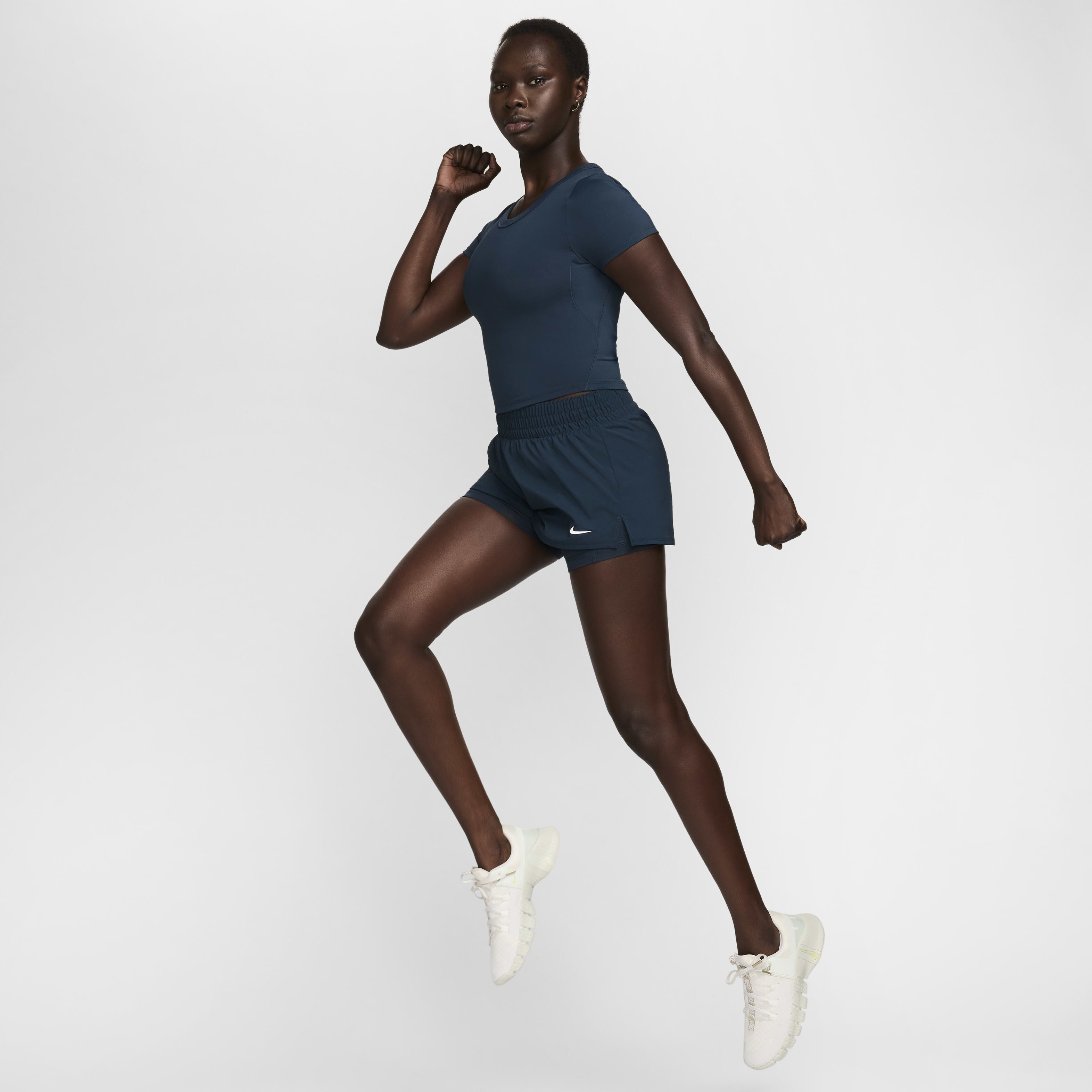 نايكي ون فيتد image number 3