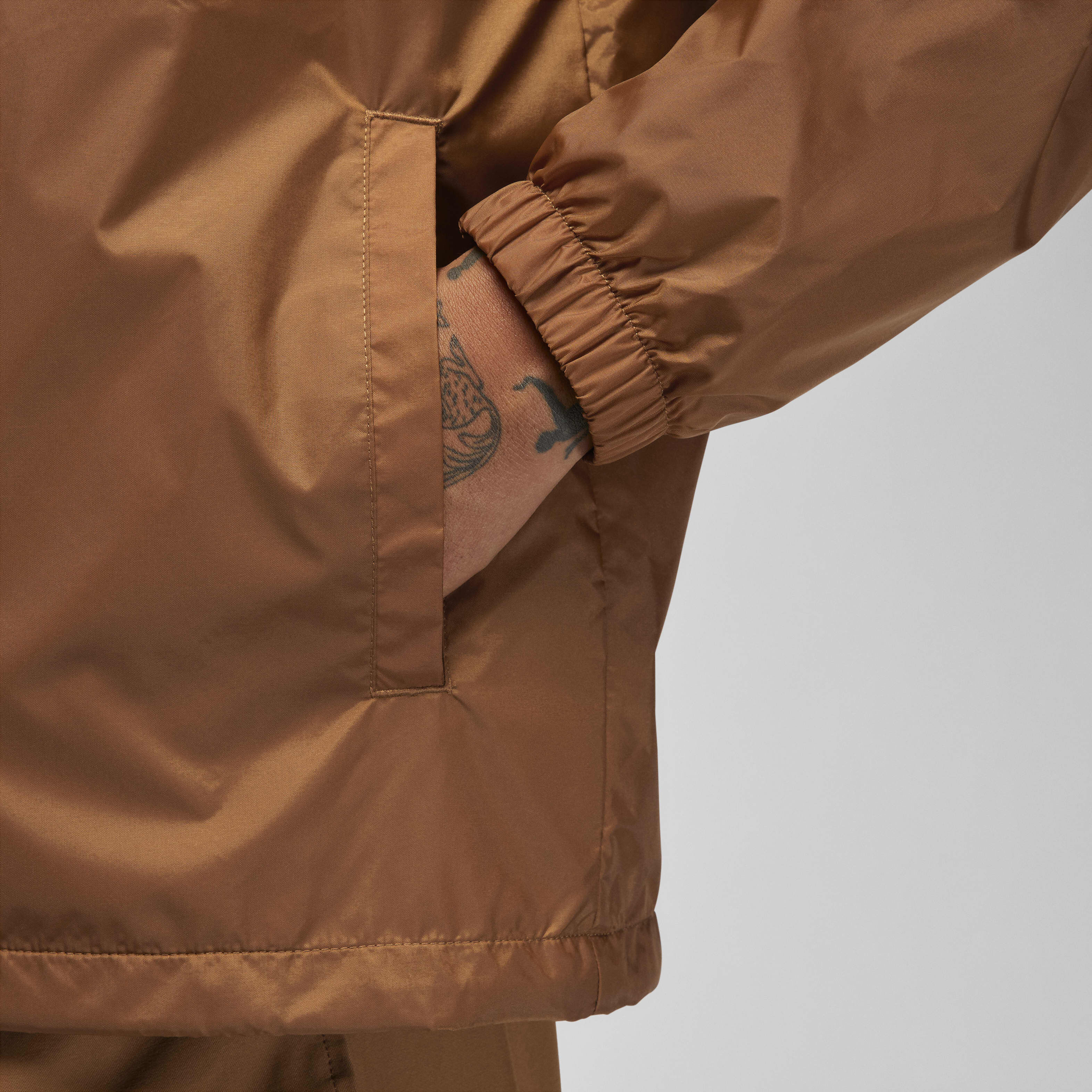 Jordan Essentials image number 3