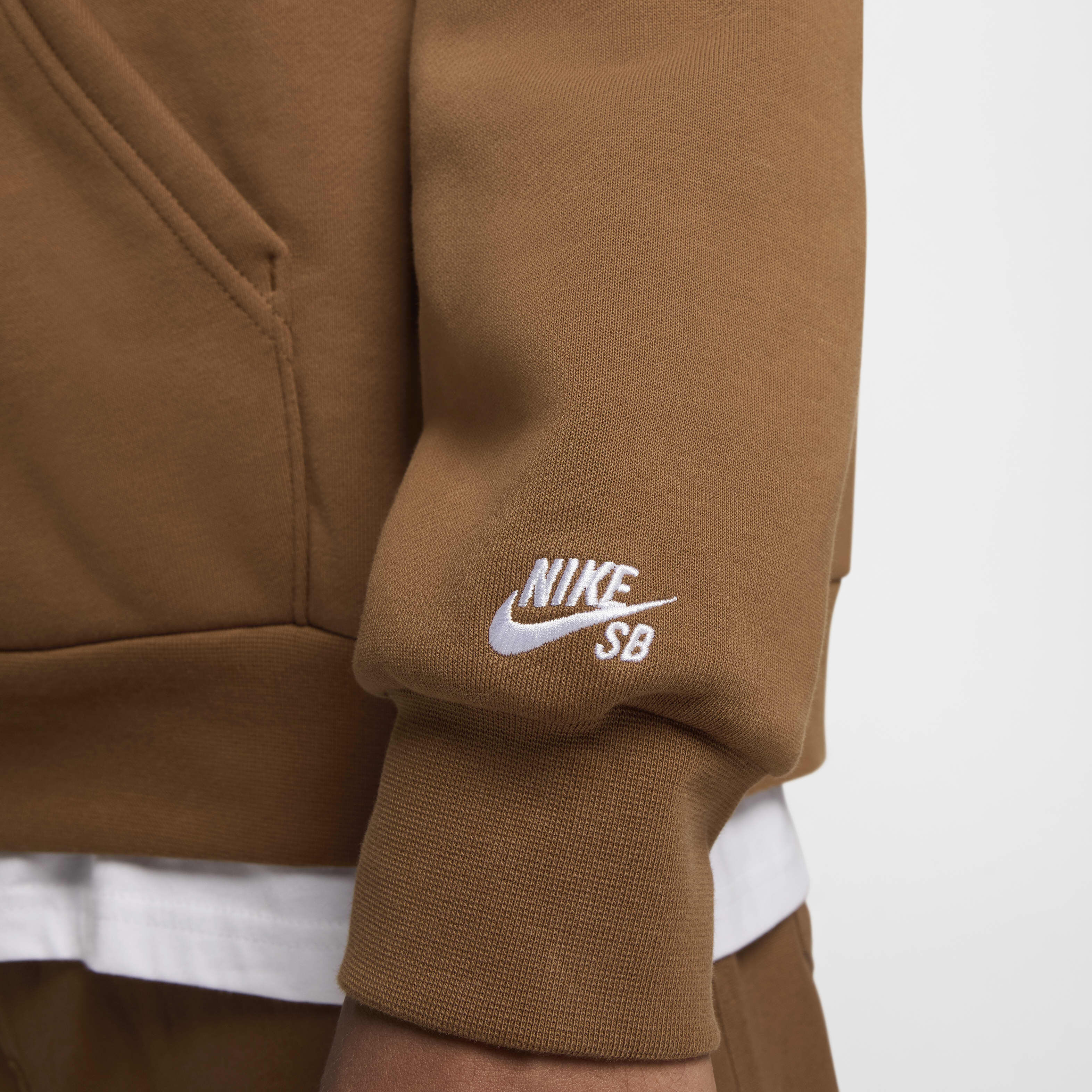 Nike sb bronco deals