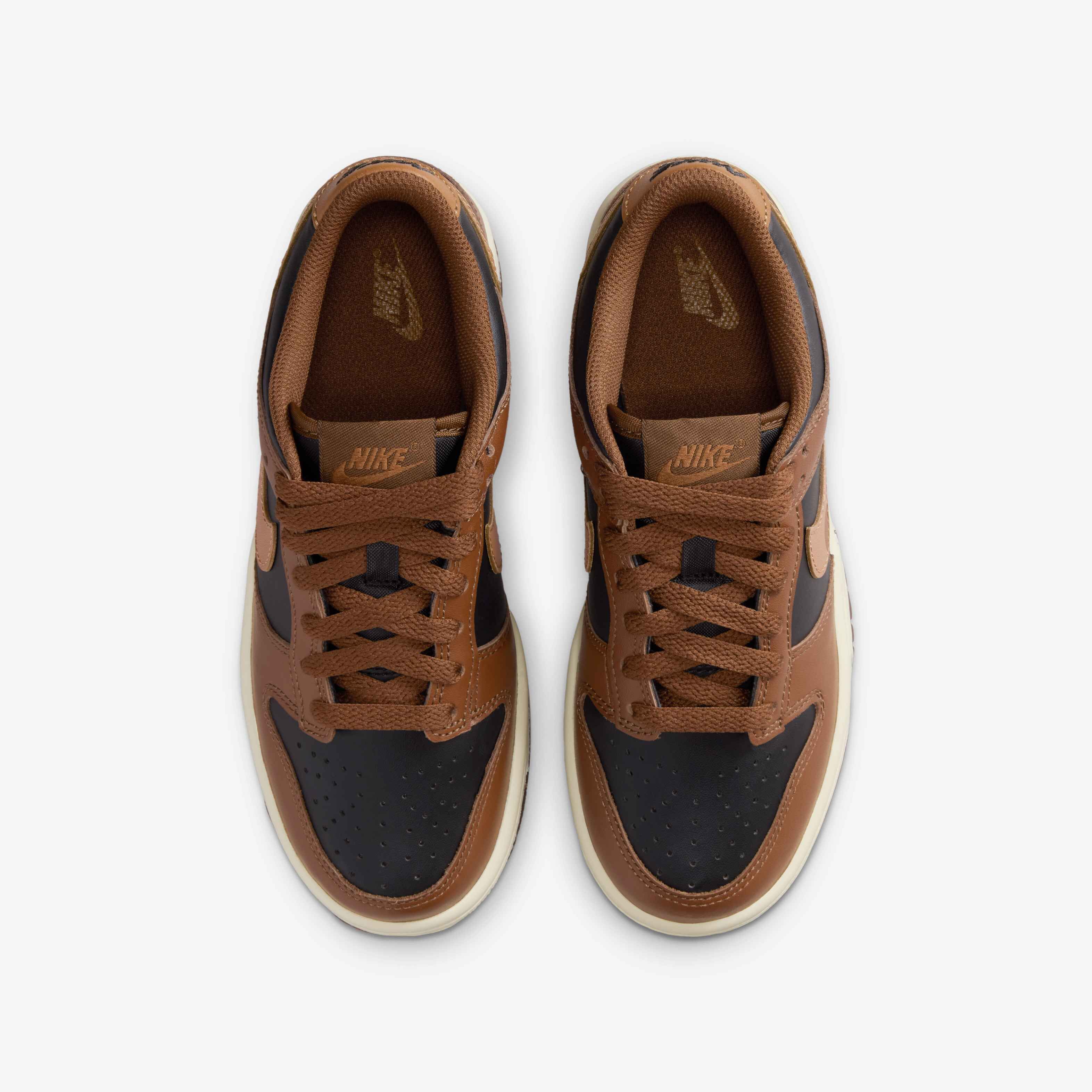 Nike Dunk Low image number 3