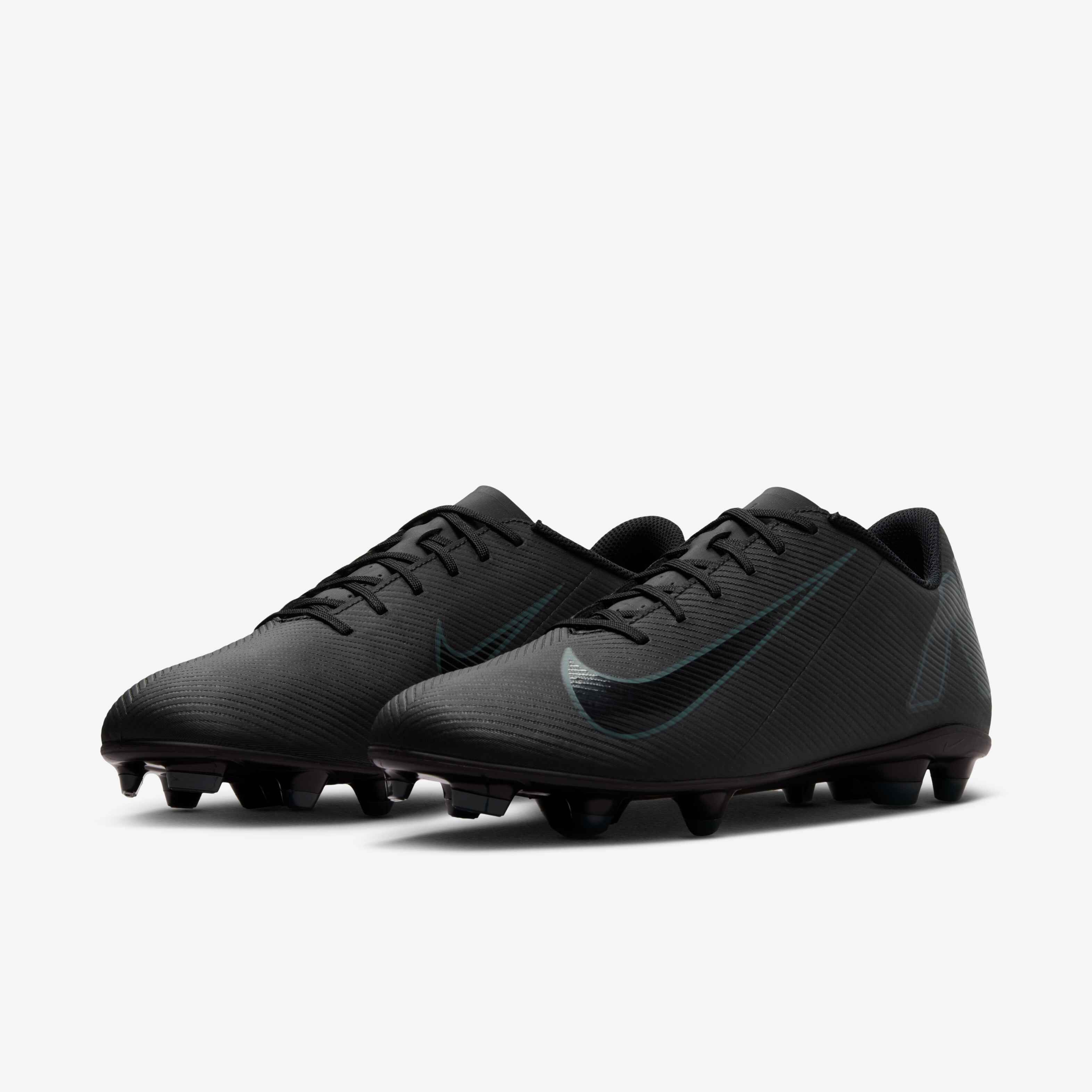 Nike Mercurial Vapor 16 Club image number 4