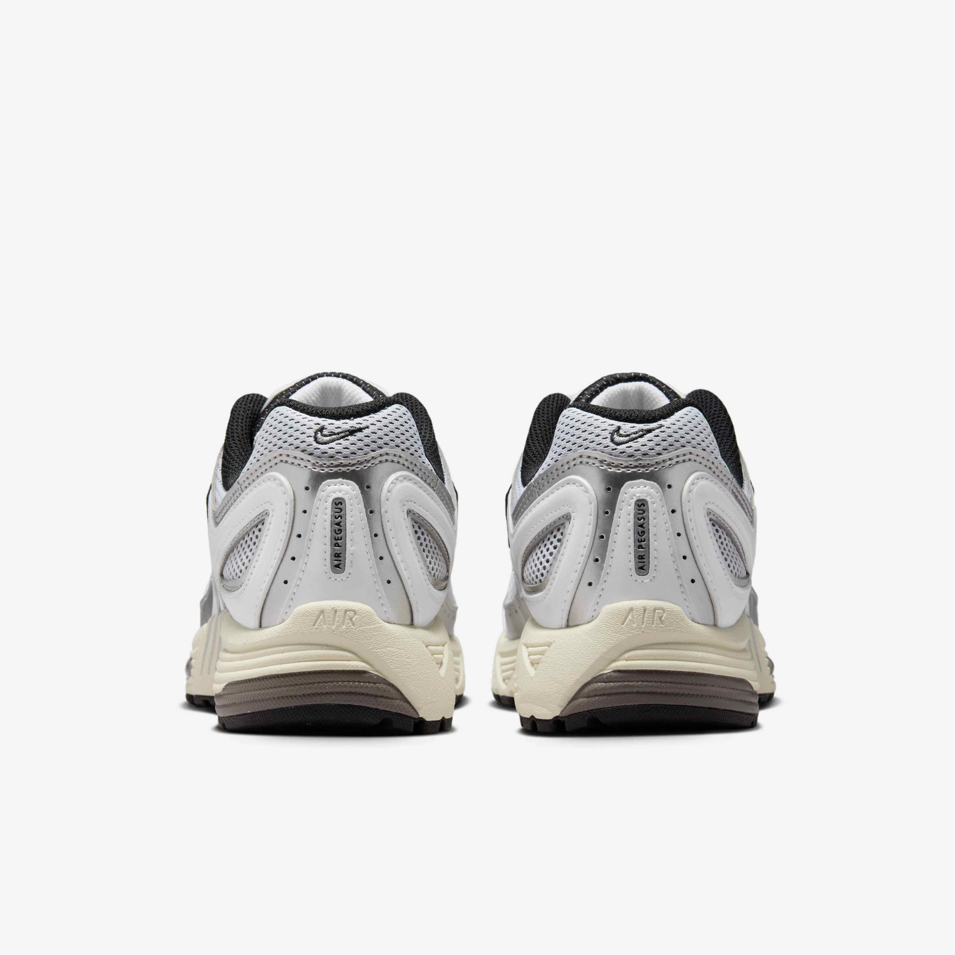 نايكي اير بيجاسوس 2005 image number 5