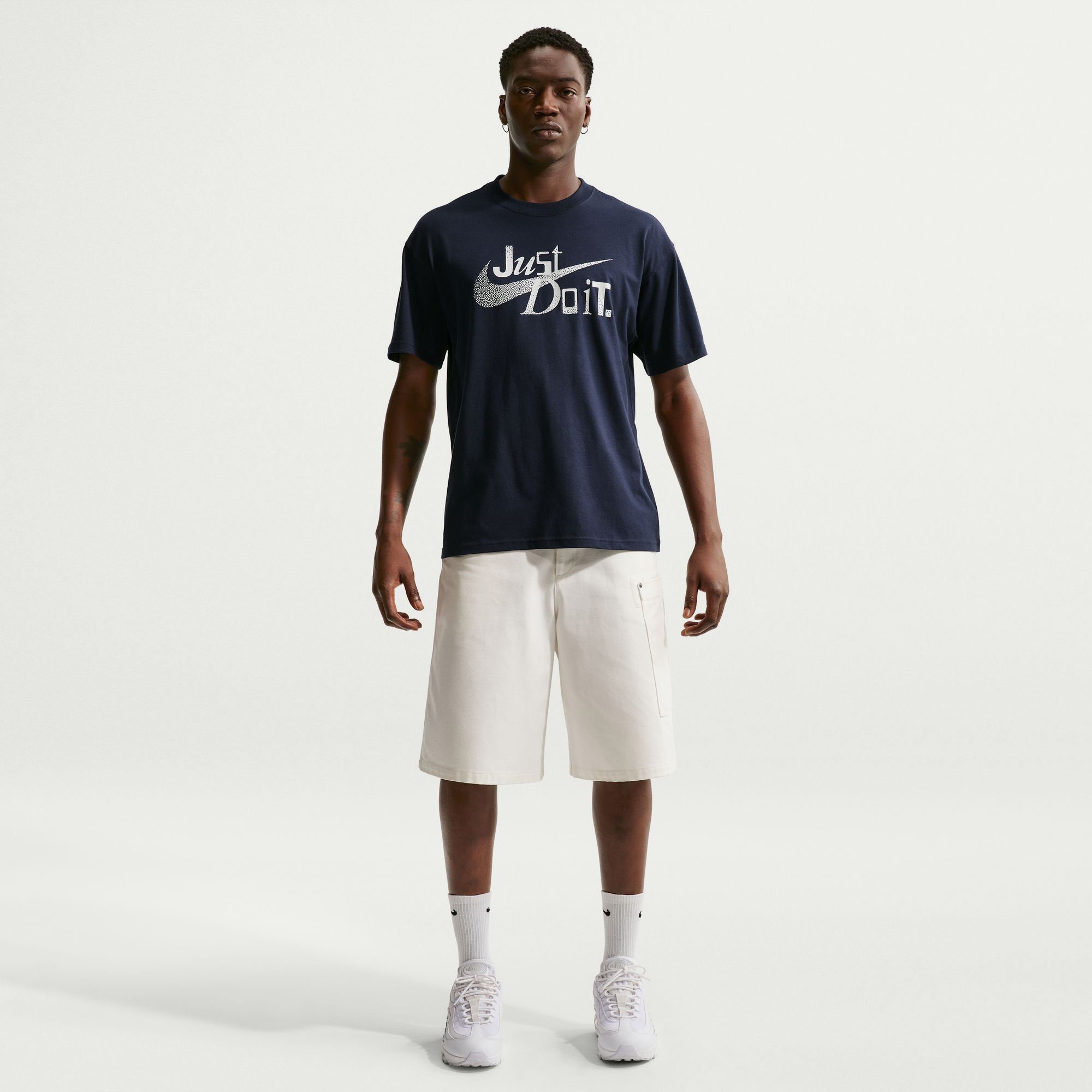 Nike Sportswear image number 0