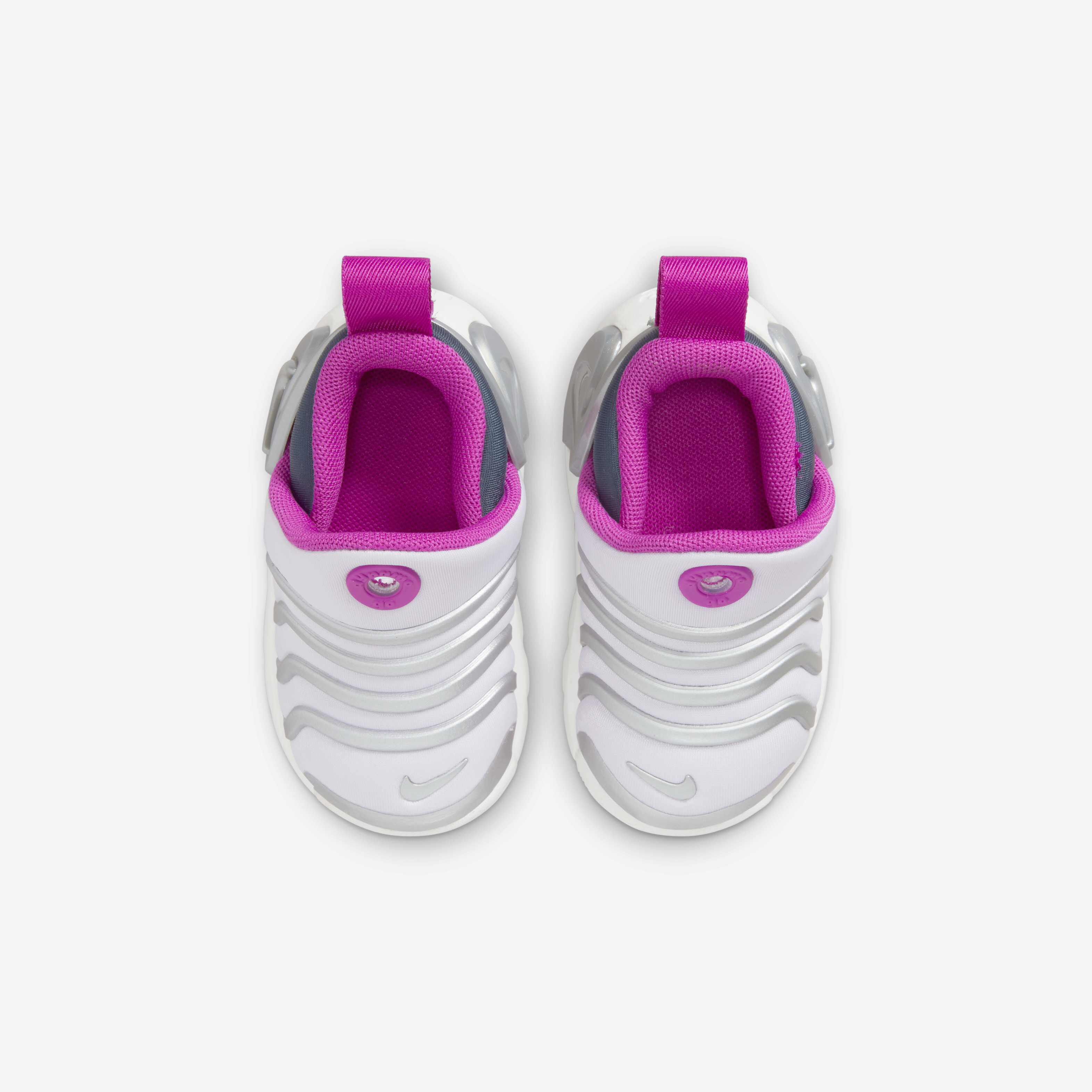 Nike dynamo free girls sale