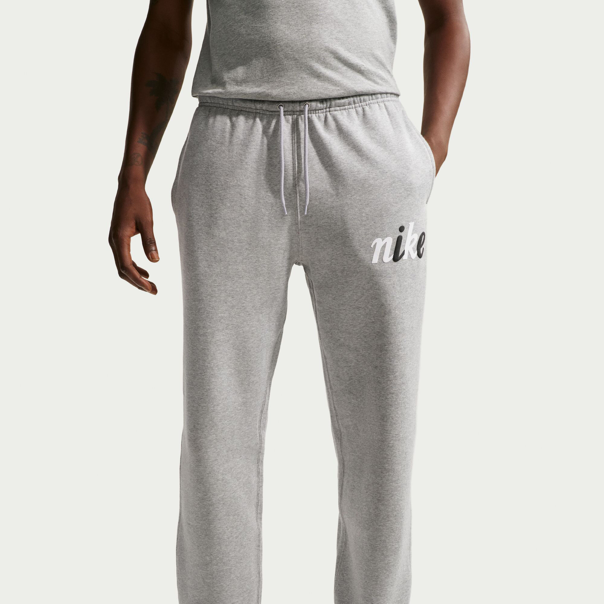 نايكي سبورتسوير كلوب image number 2