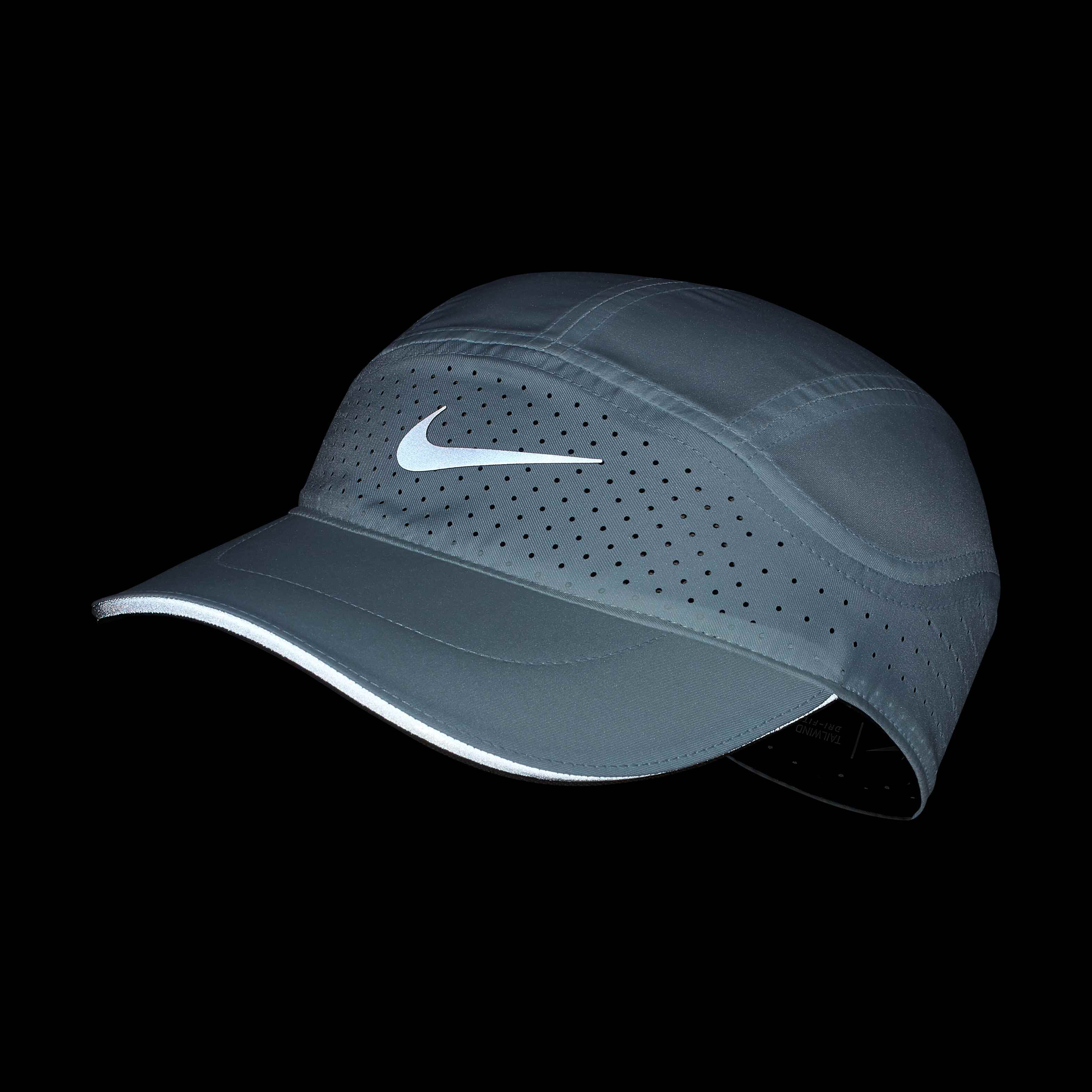 Nike AeroBill Tailwind image number 2