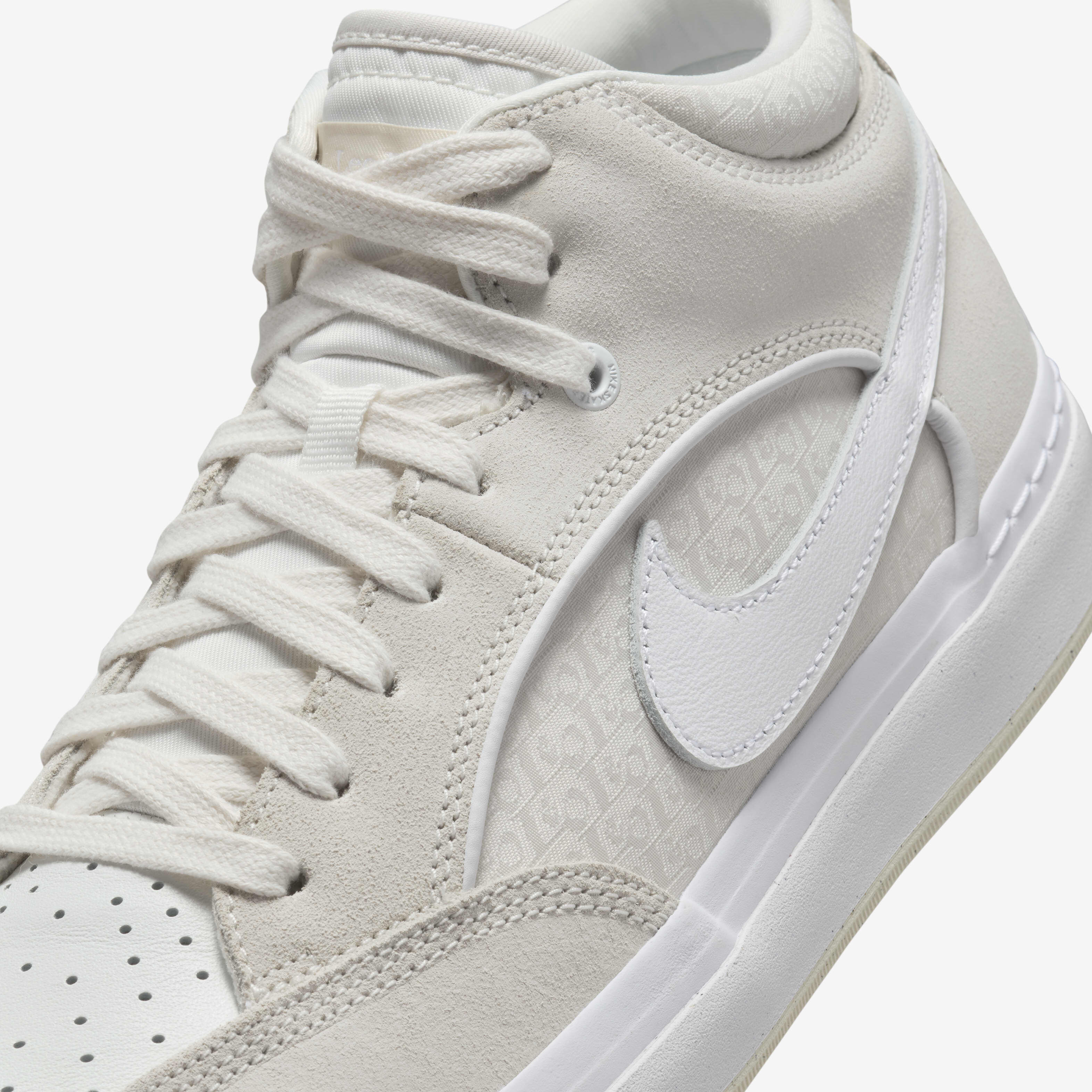 نايكي SB رياكت ليو image number 6