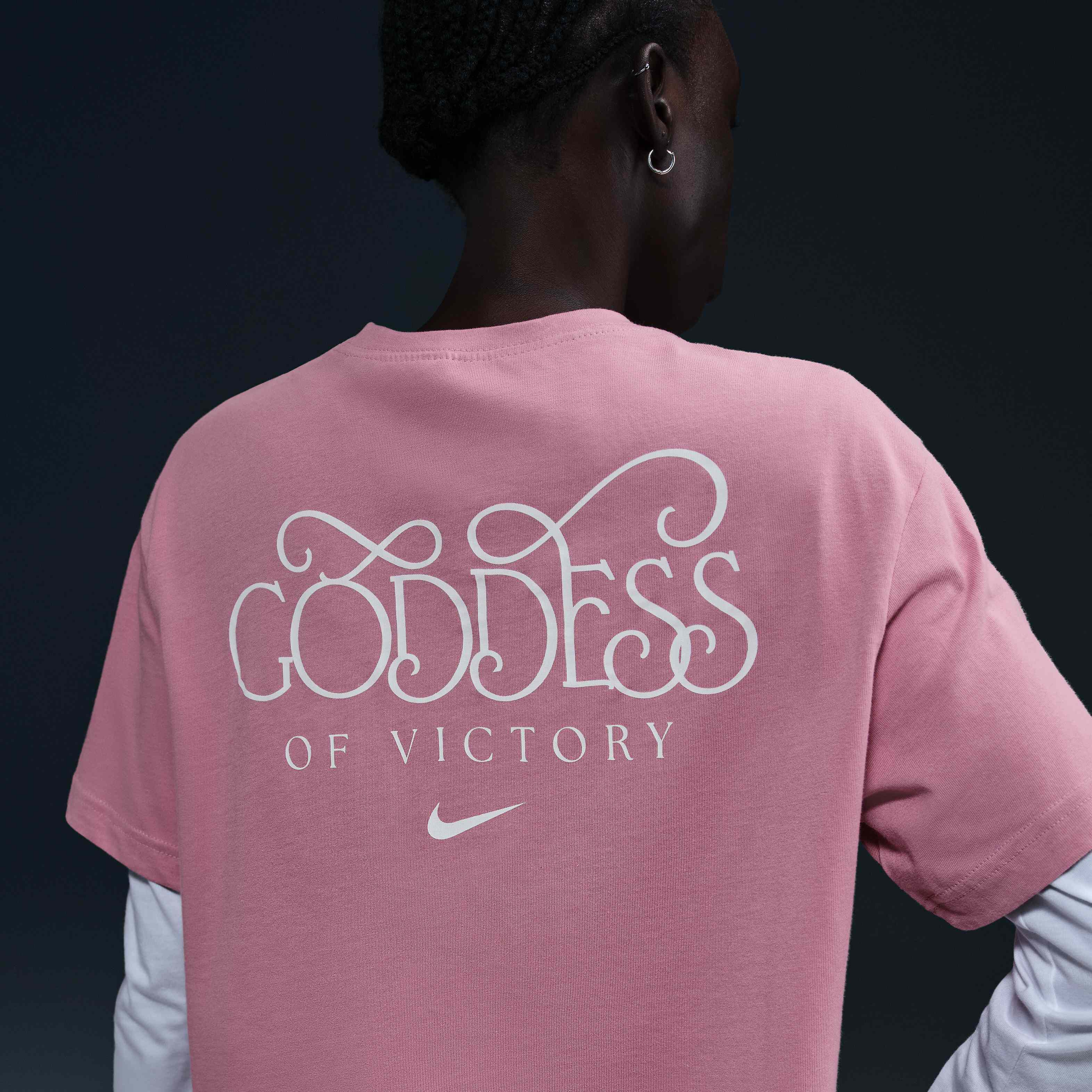 نايكي سبورتسوير image number 1