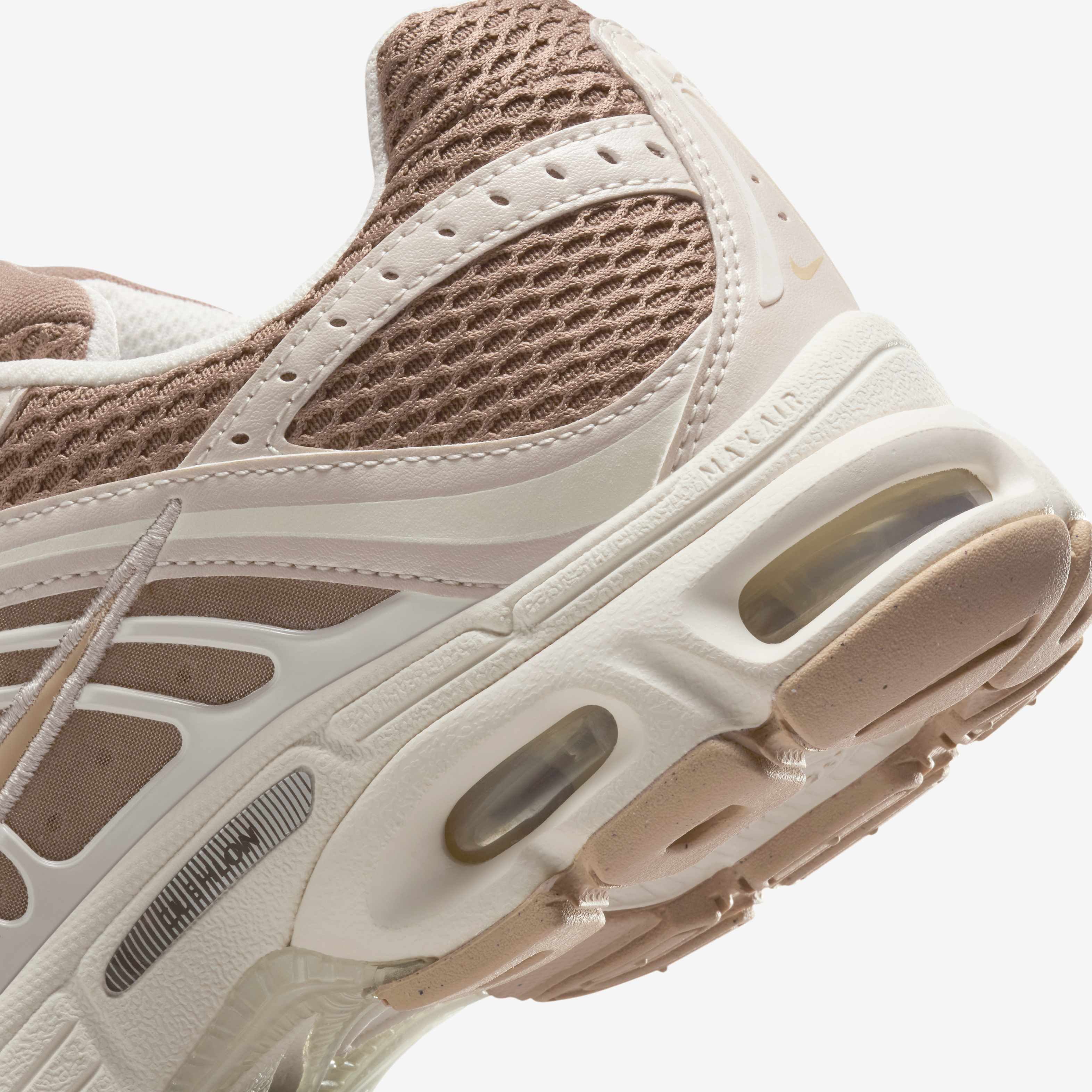 Nike Air Max Moto 2K image number 7