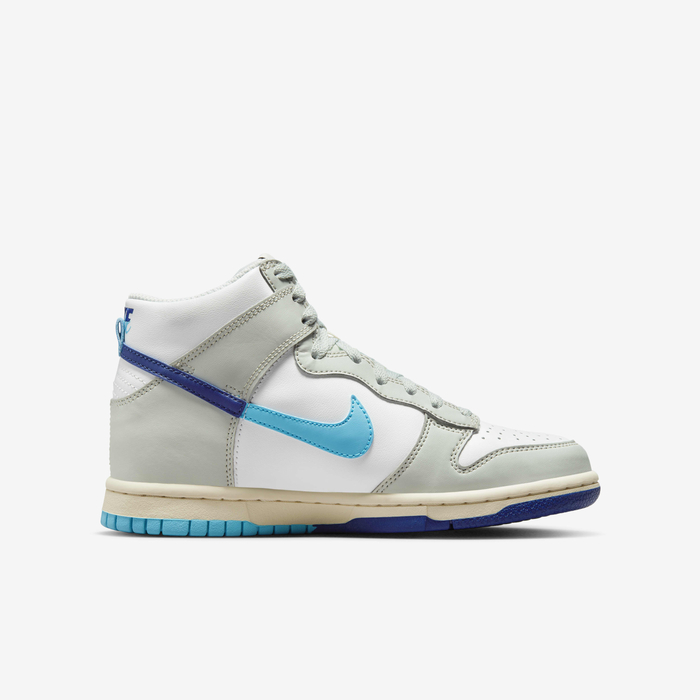 Buy Nike Dunk High SE Older Kids' Shoes Summit White/Deep Royal