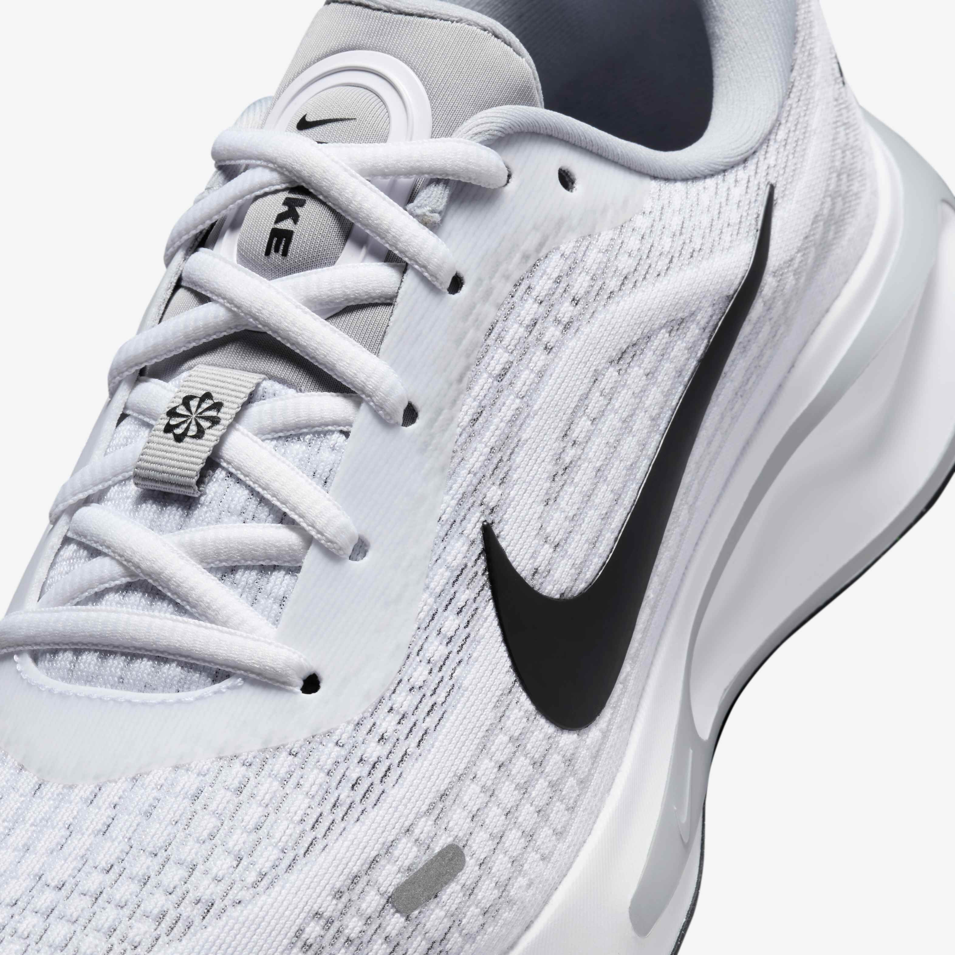 نايكي جيرني رن image number 6