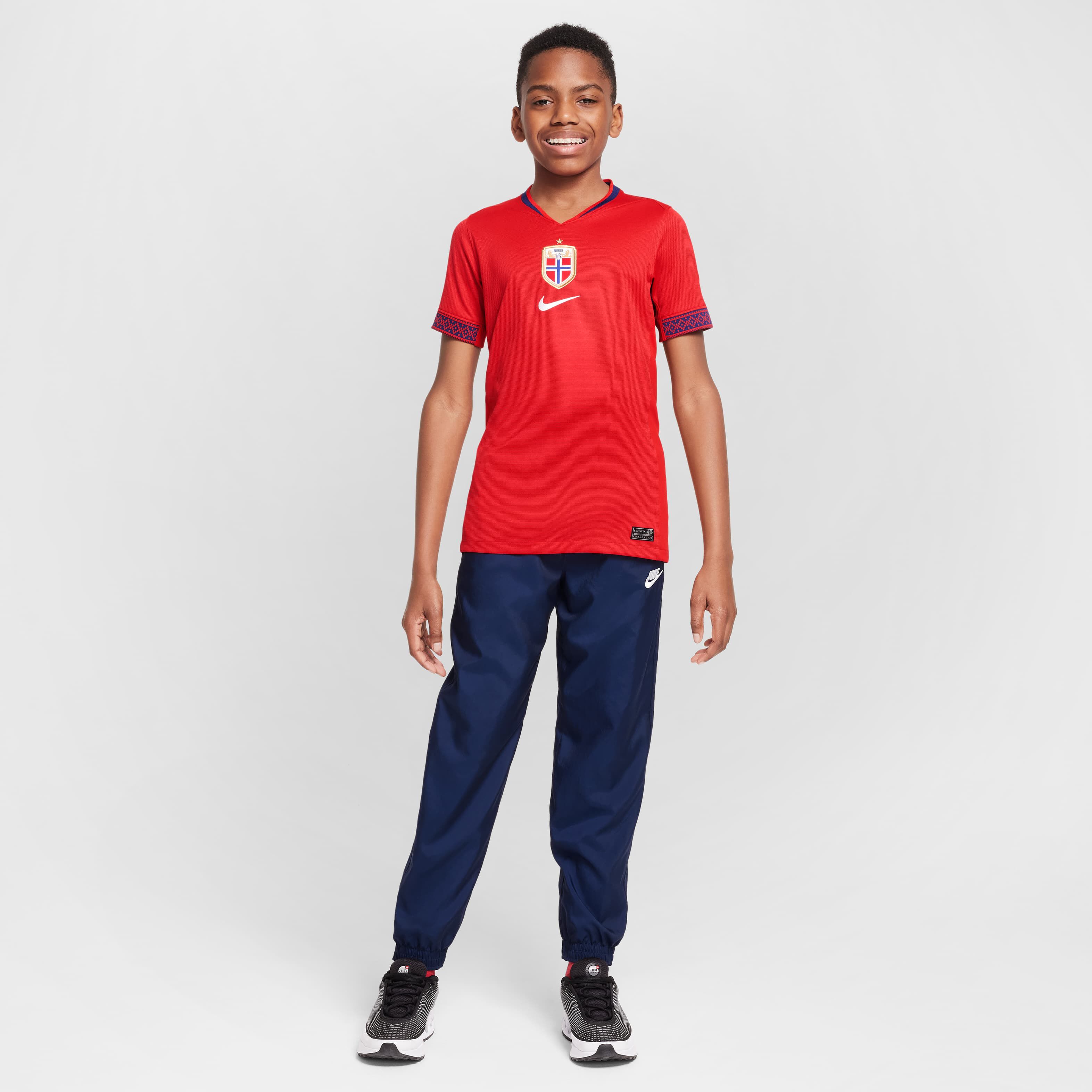 Norway 2025 Stadium Home (Women's Team) image number 6