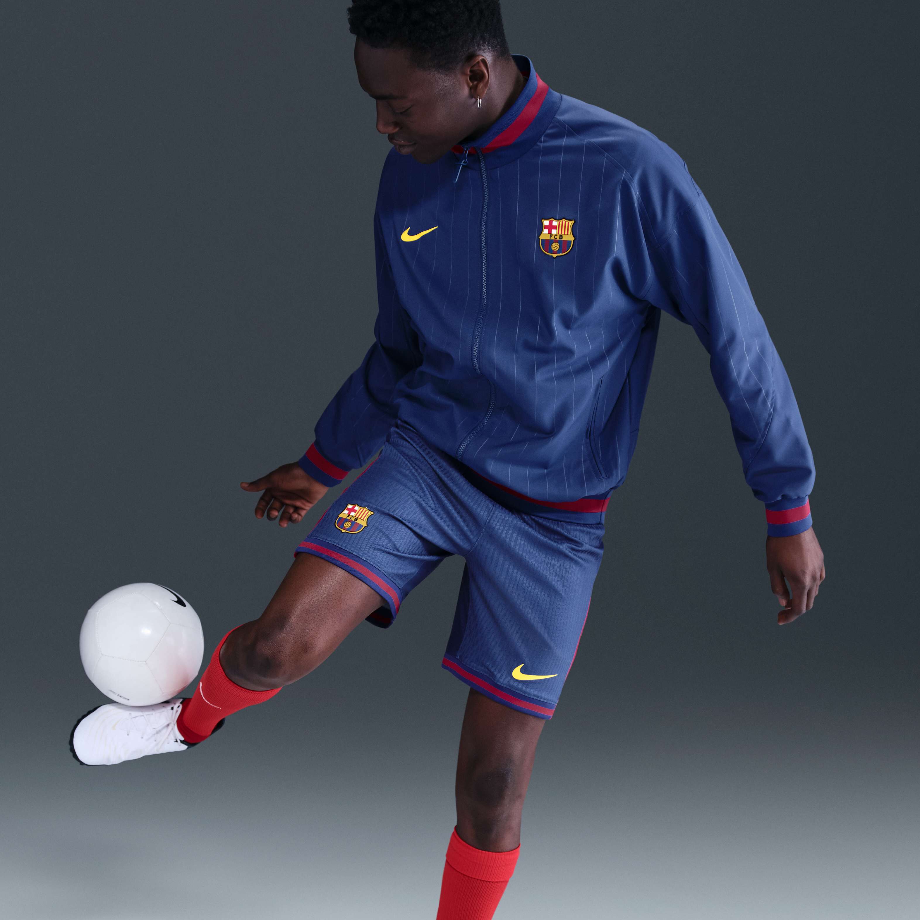 F.C. Barcelona 2025/26 Match Home image number 4