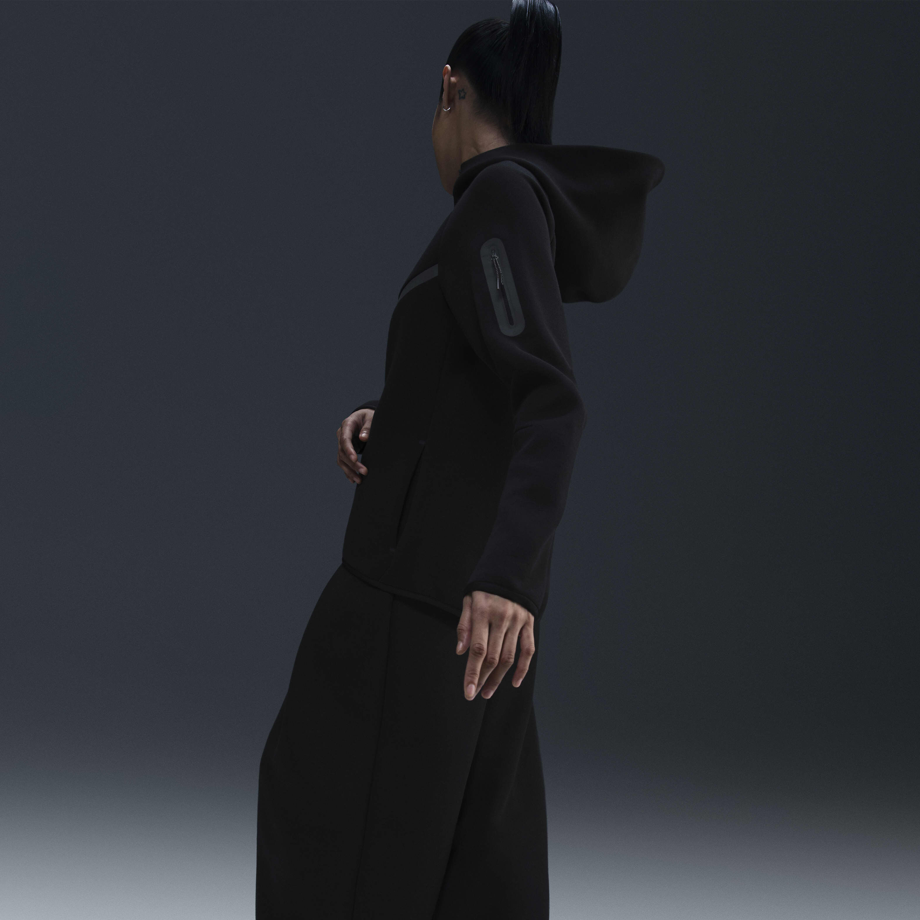 Nike Sportswear Tech Fleece Windrunner image number 2