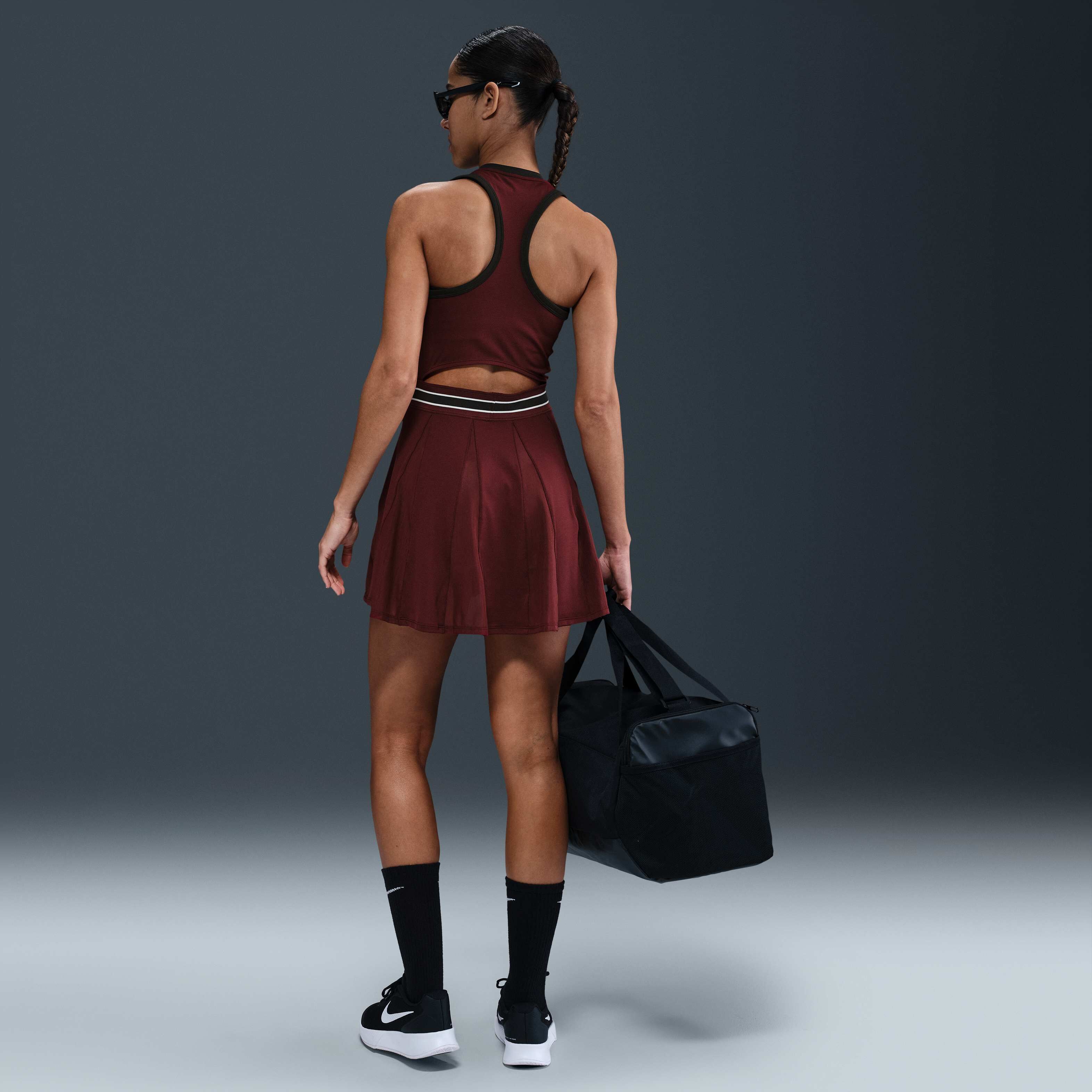 NikeCourt Slam image number 4