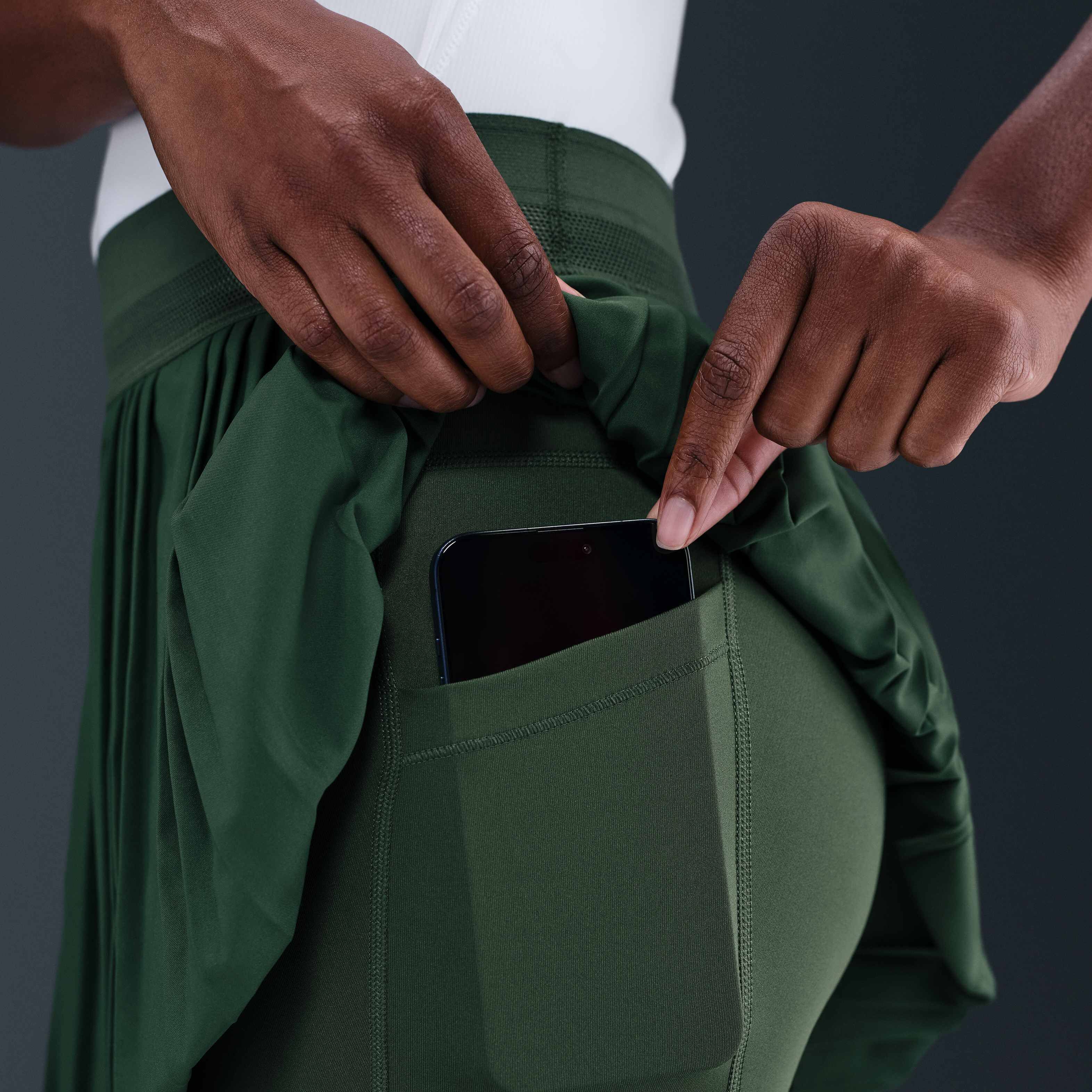 NikeCourt Advantage image number 6