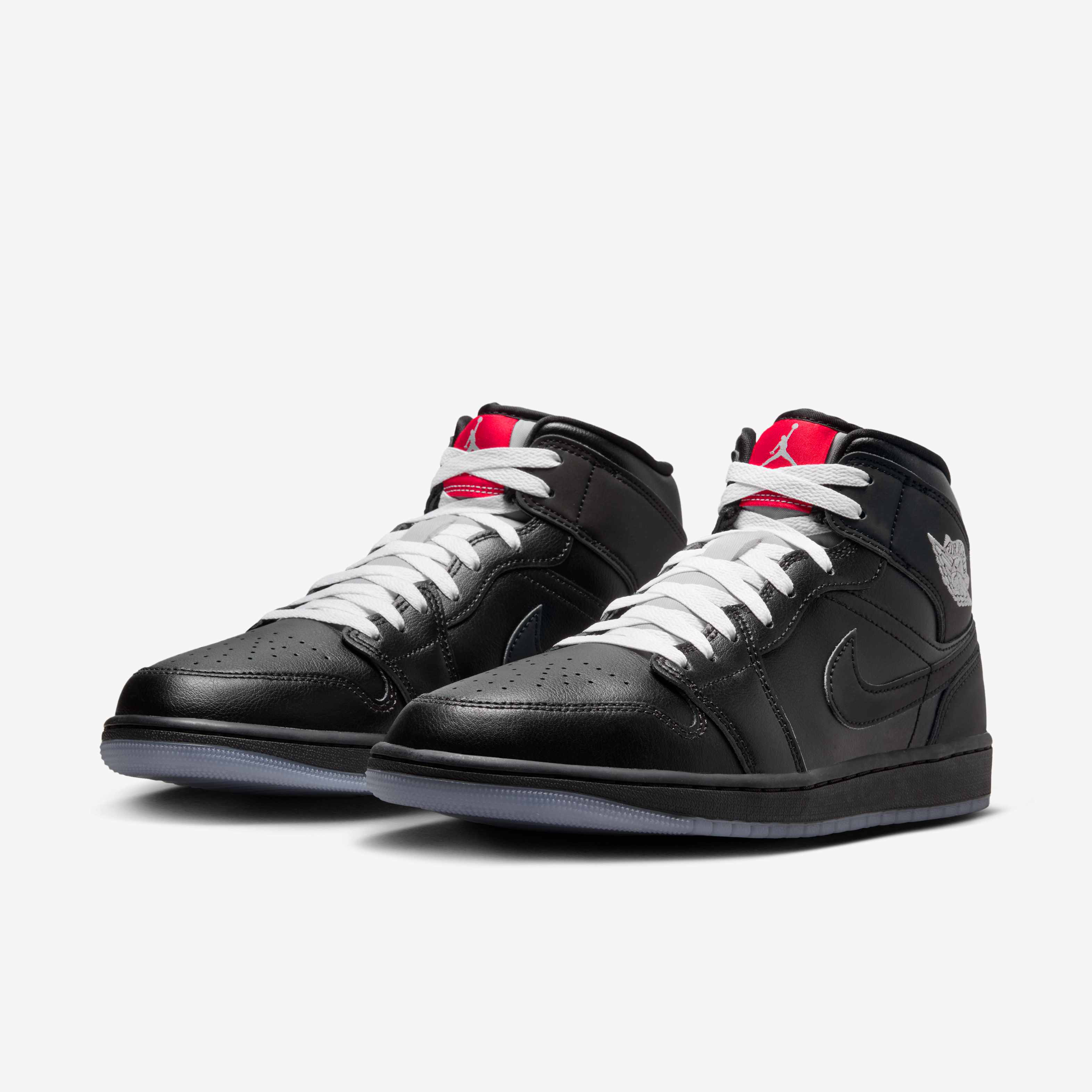 Air Jordan 1 Mid SE image number 4