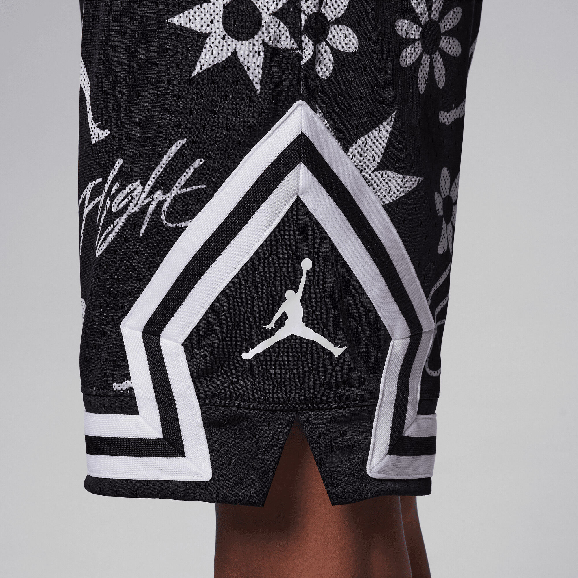 Jordan MJ image number 4