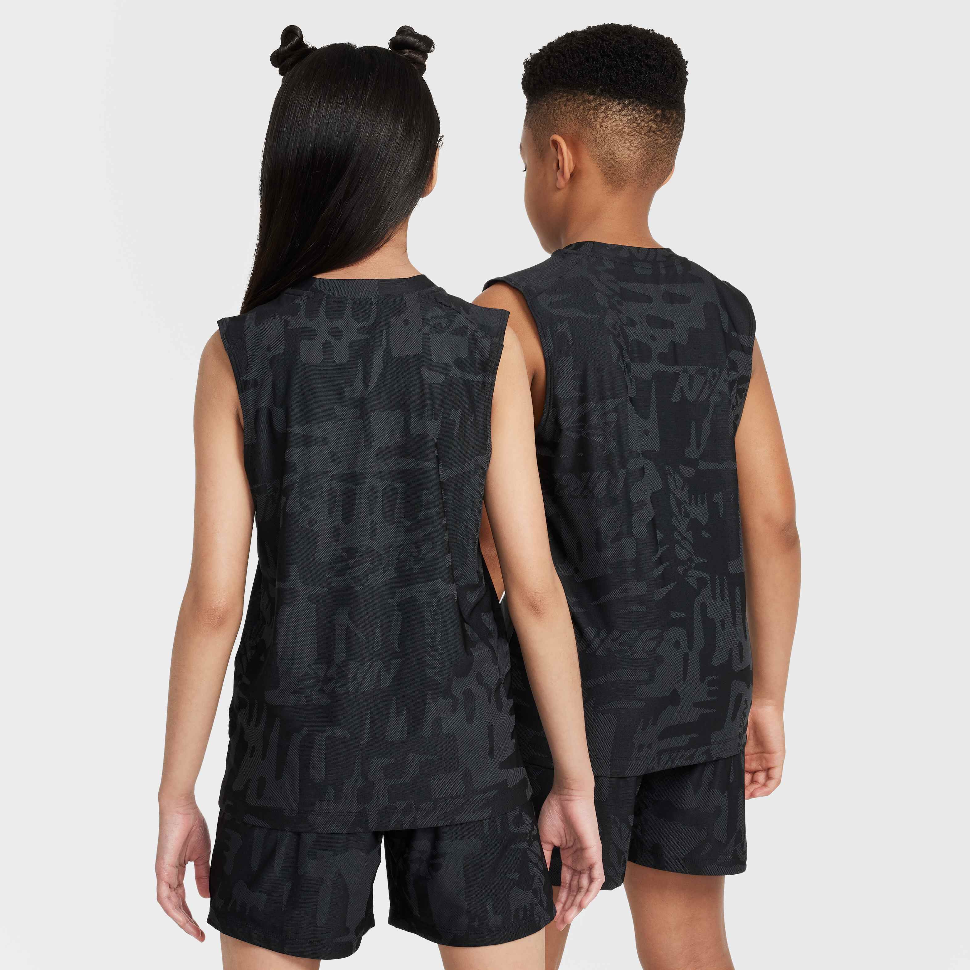 نايكي مالتي image number 1