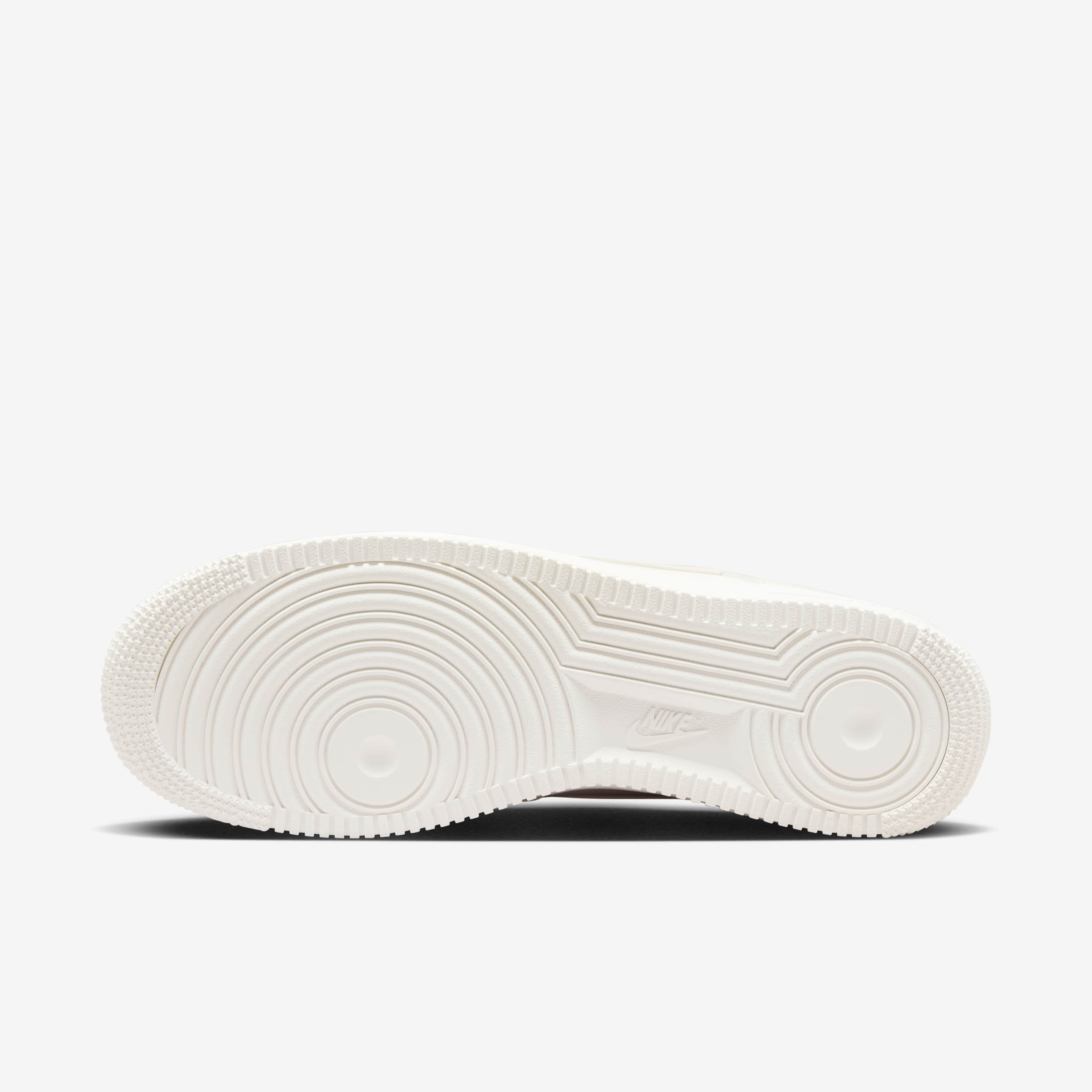 Nike Air Force 1 '07 image number 1