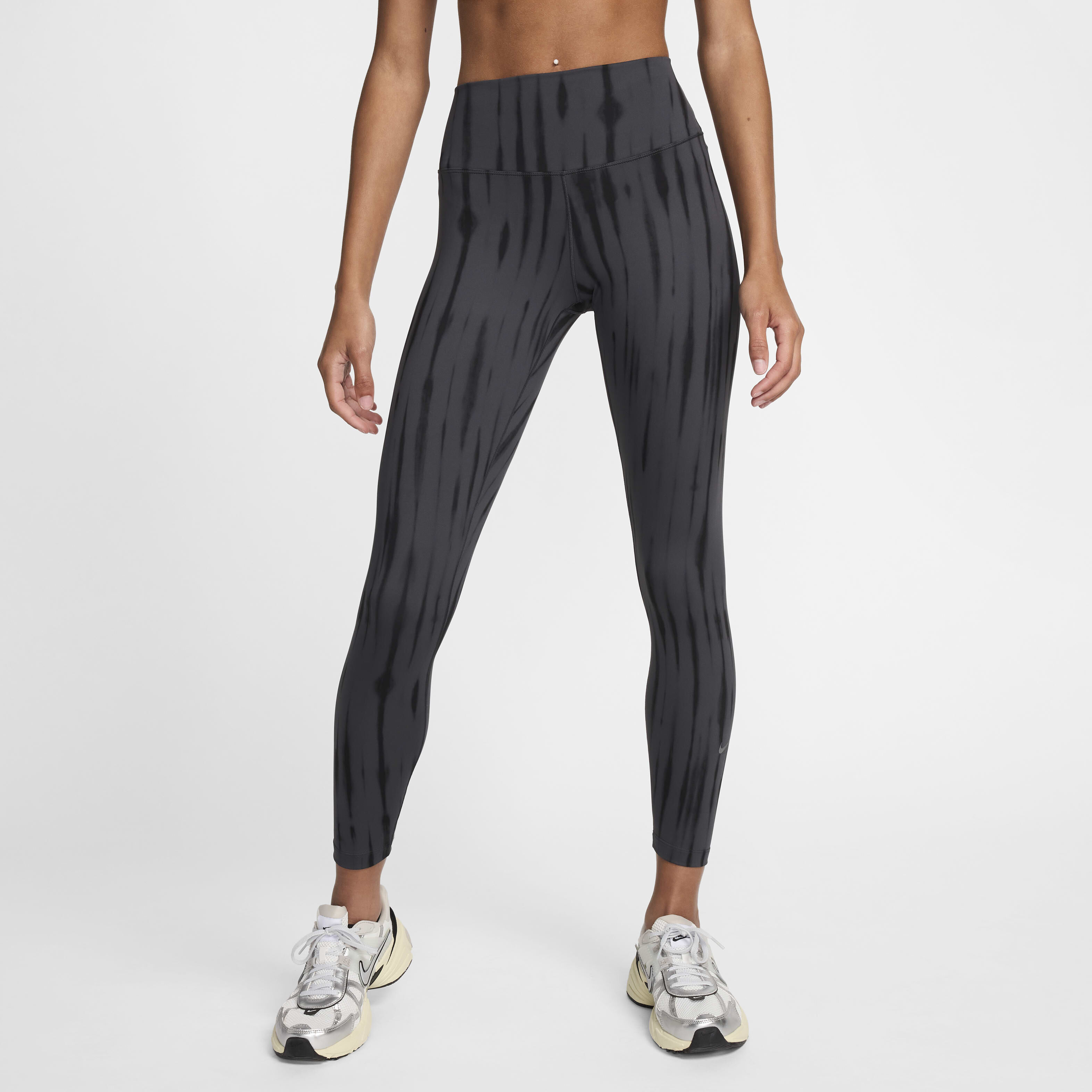 Buy Nike One Women s High Waisted 7 8 Printed Leggings Nike Qatar Official