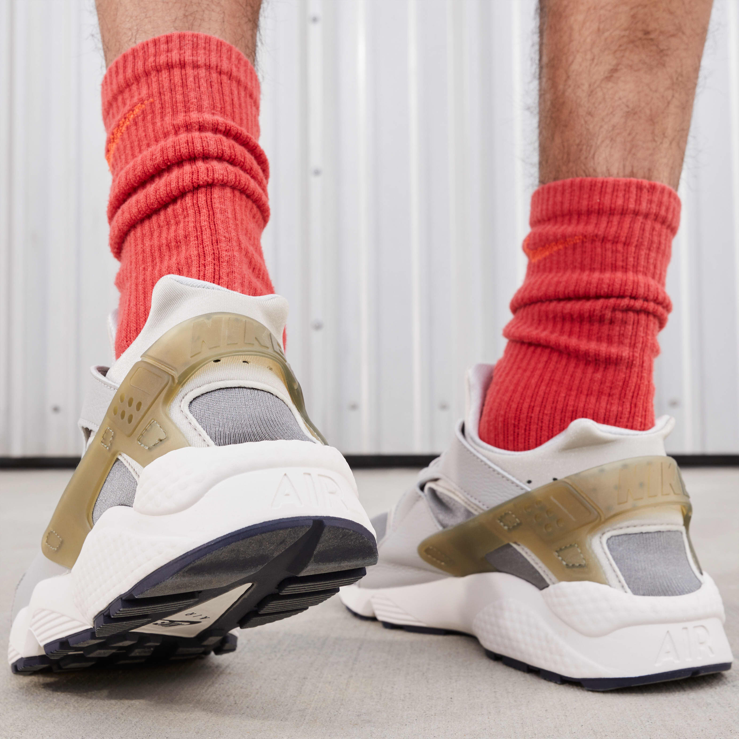 Nike Air Huarache image number 10