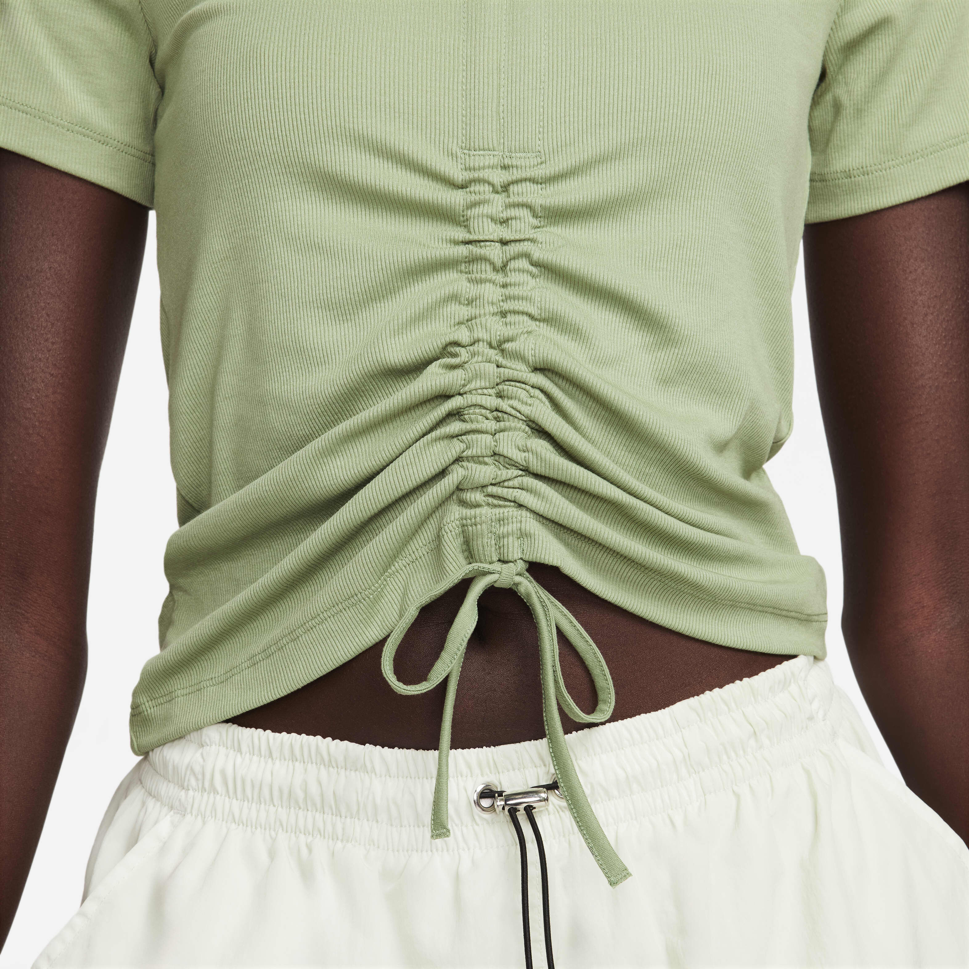 Nike Sportswear Essentials image number 4