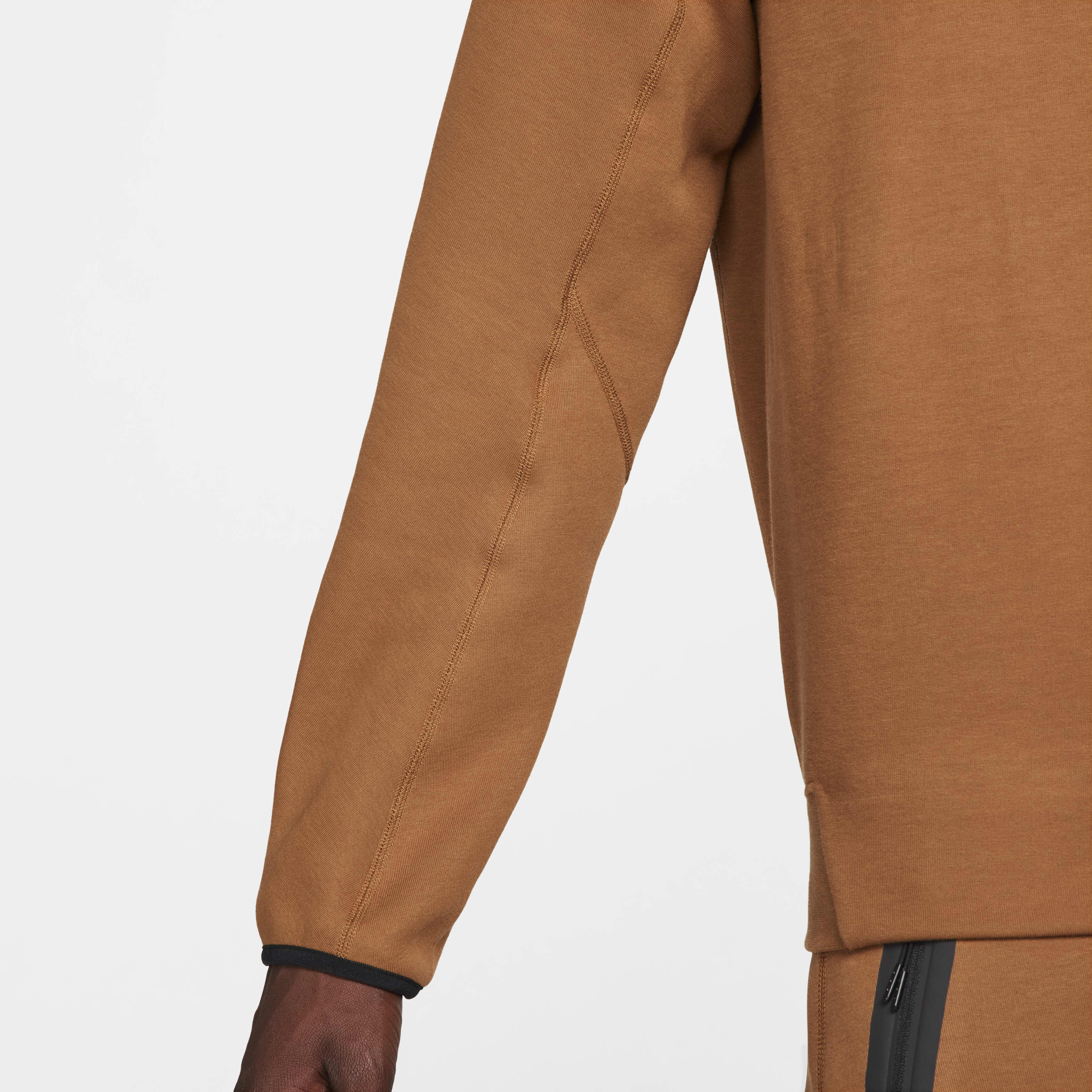 Nike Sportswear Tech Fleece image number 5