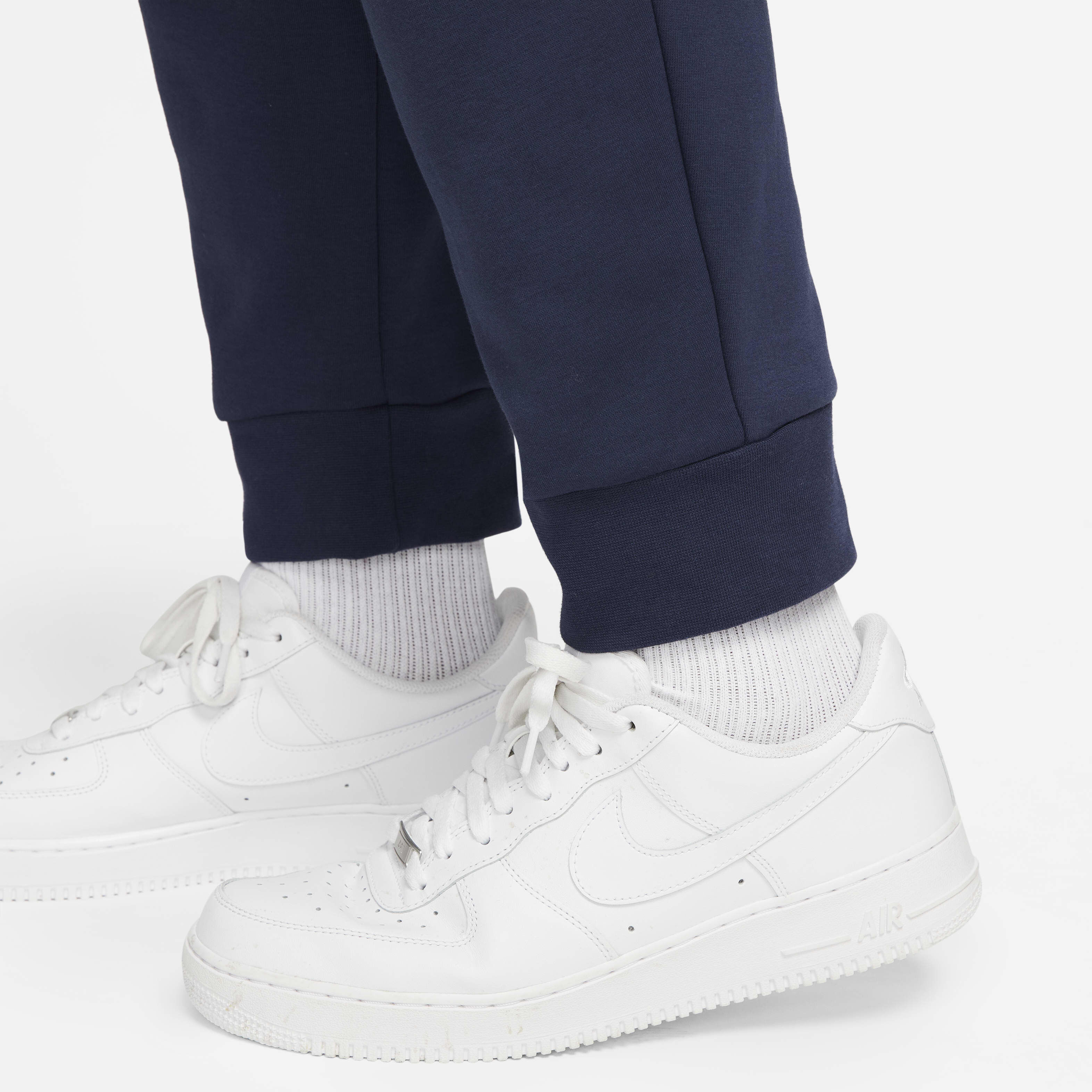 نايكي سبورتسوير تَك فليس image number 14