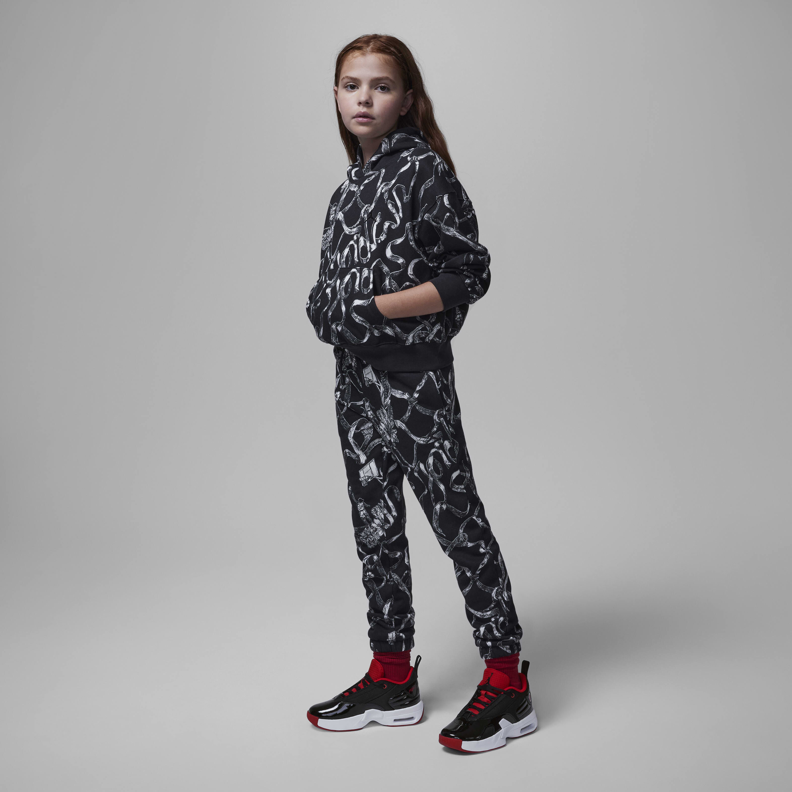 Buy Jordan Max Aura 6 Older Kids' Shoes - Black/White/Gym