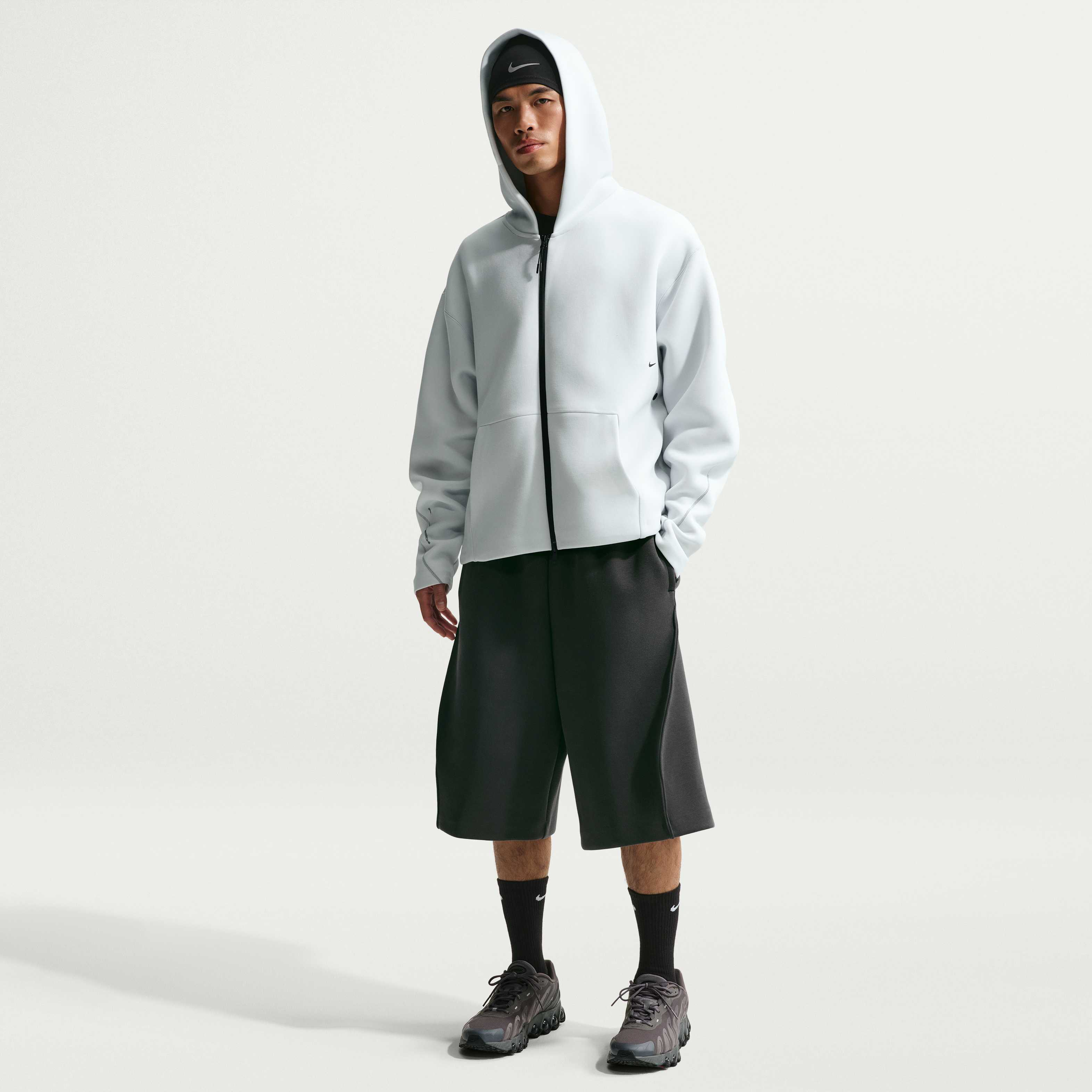 Nike Tech image number 0