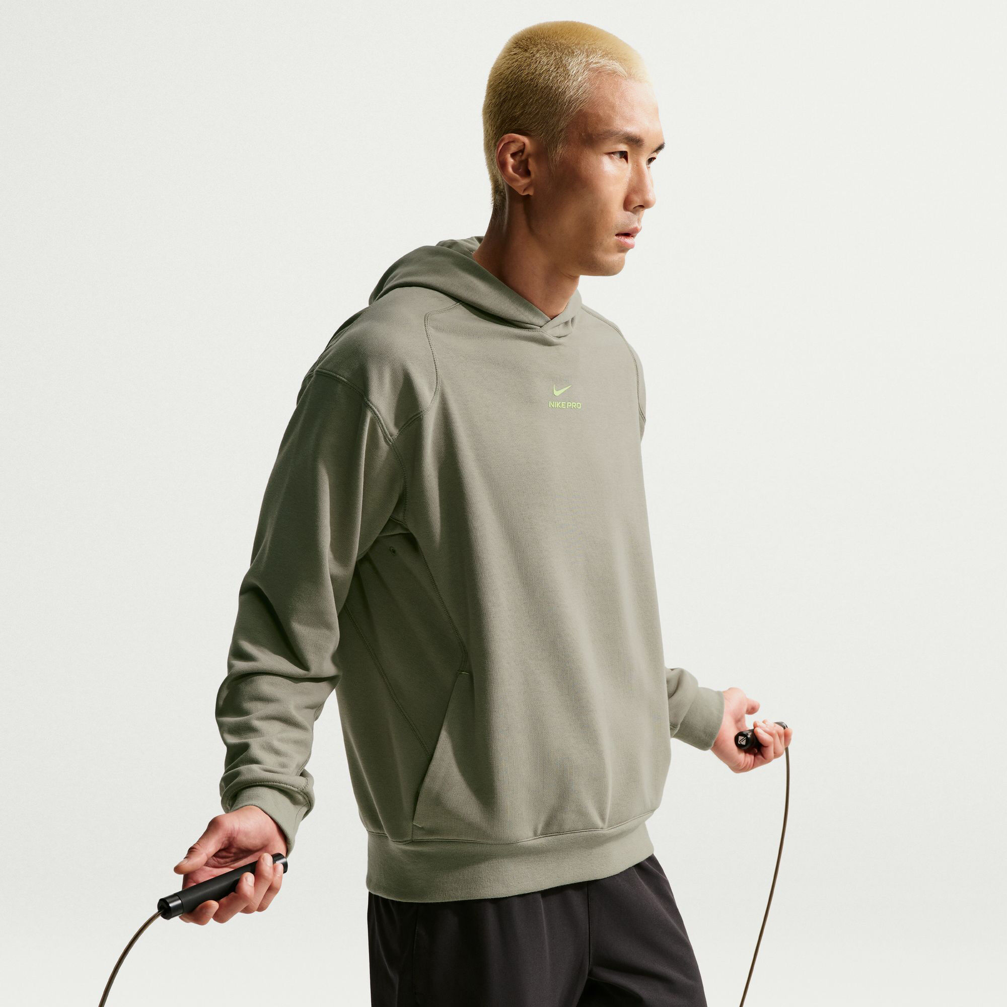 نايكي برو للتمرين image number 2