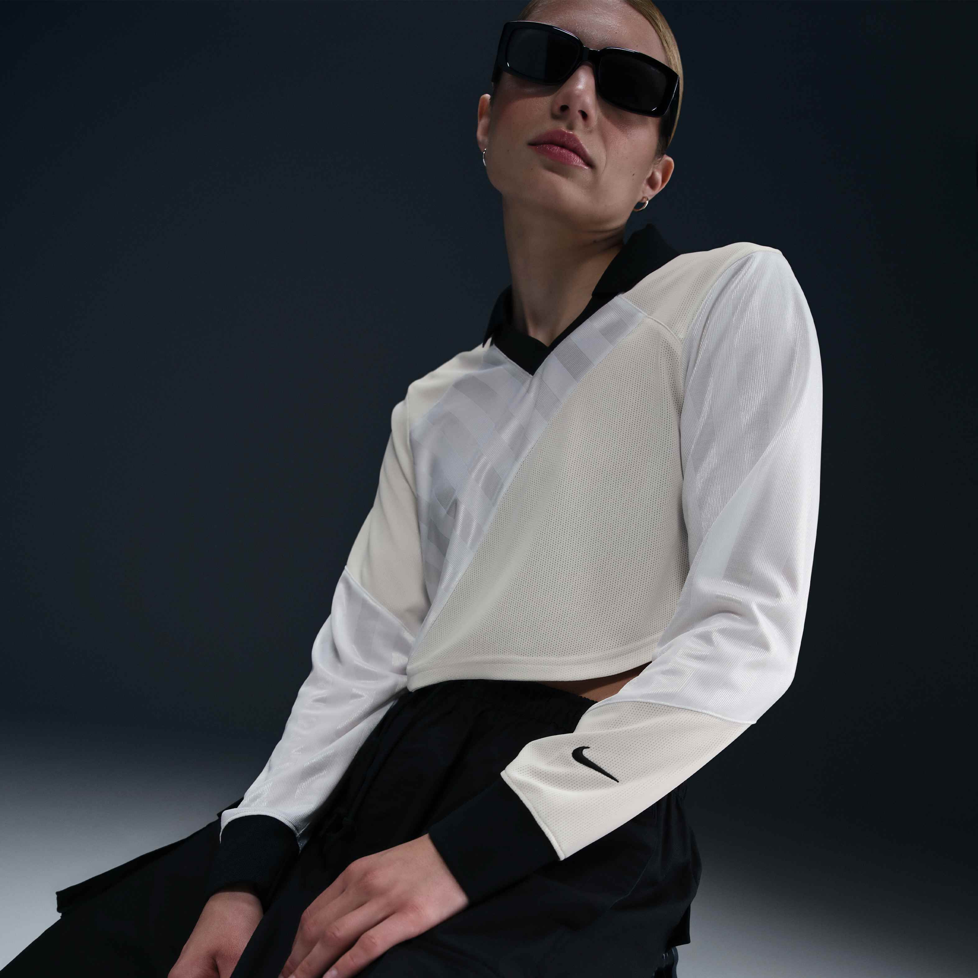 Nike Sportswear image number 2