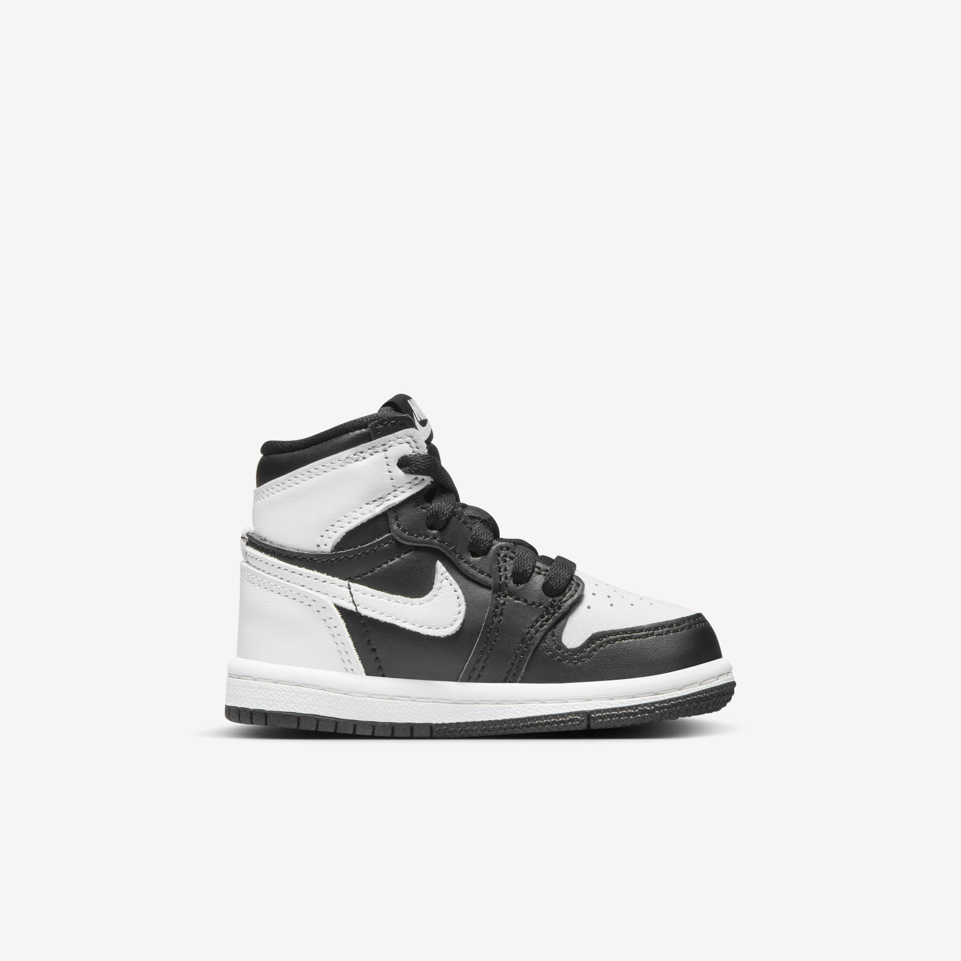 Jordan 1 Retro High OG image number 2