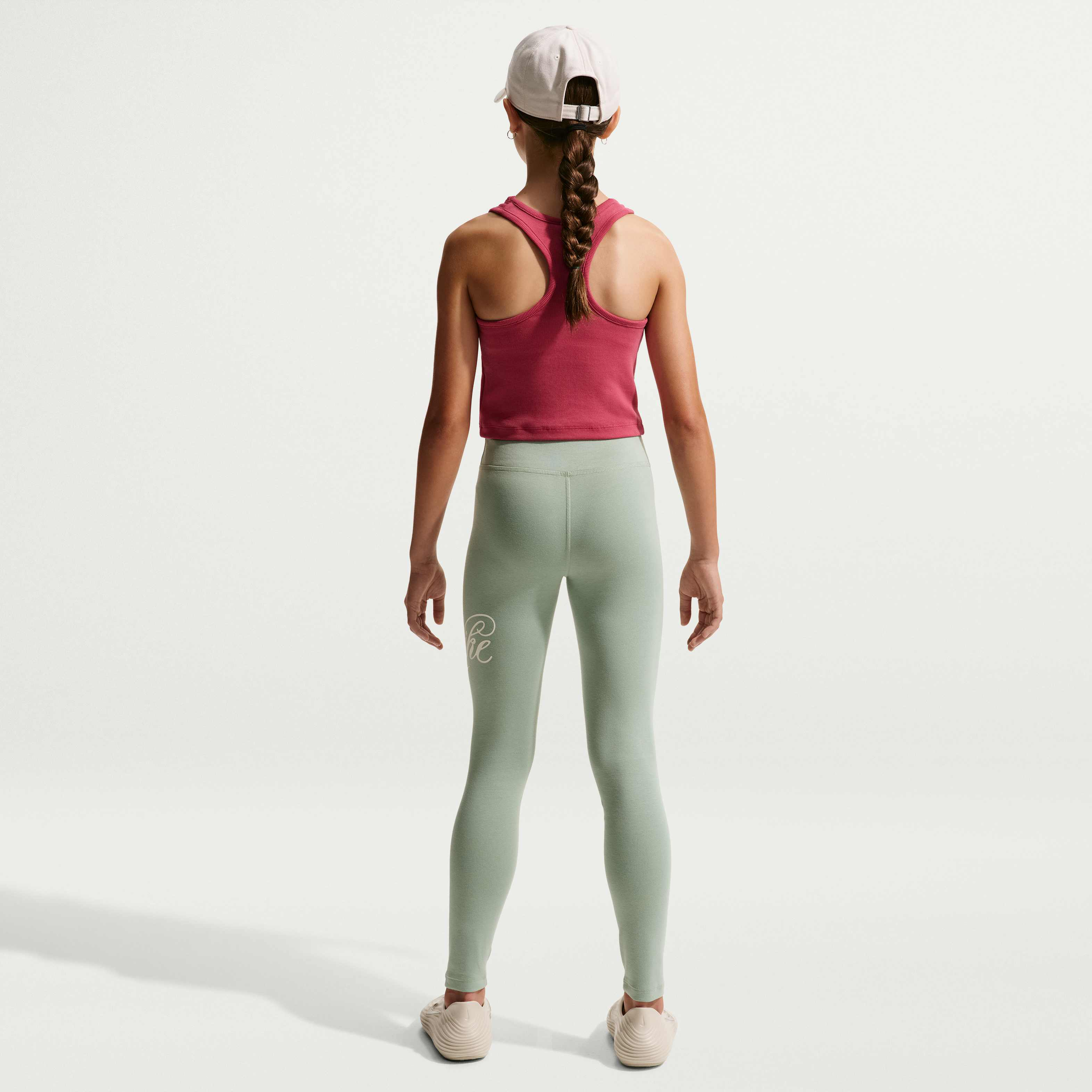 Nike Sportswear Classic image number 4