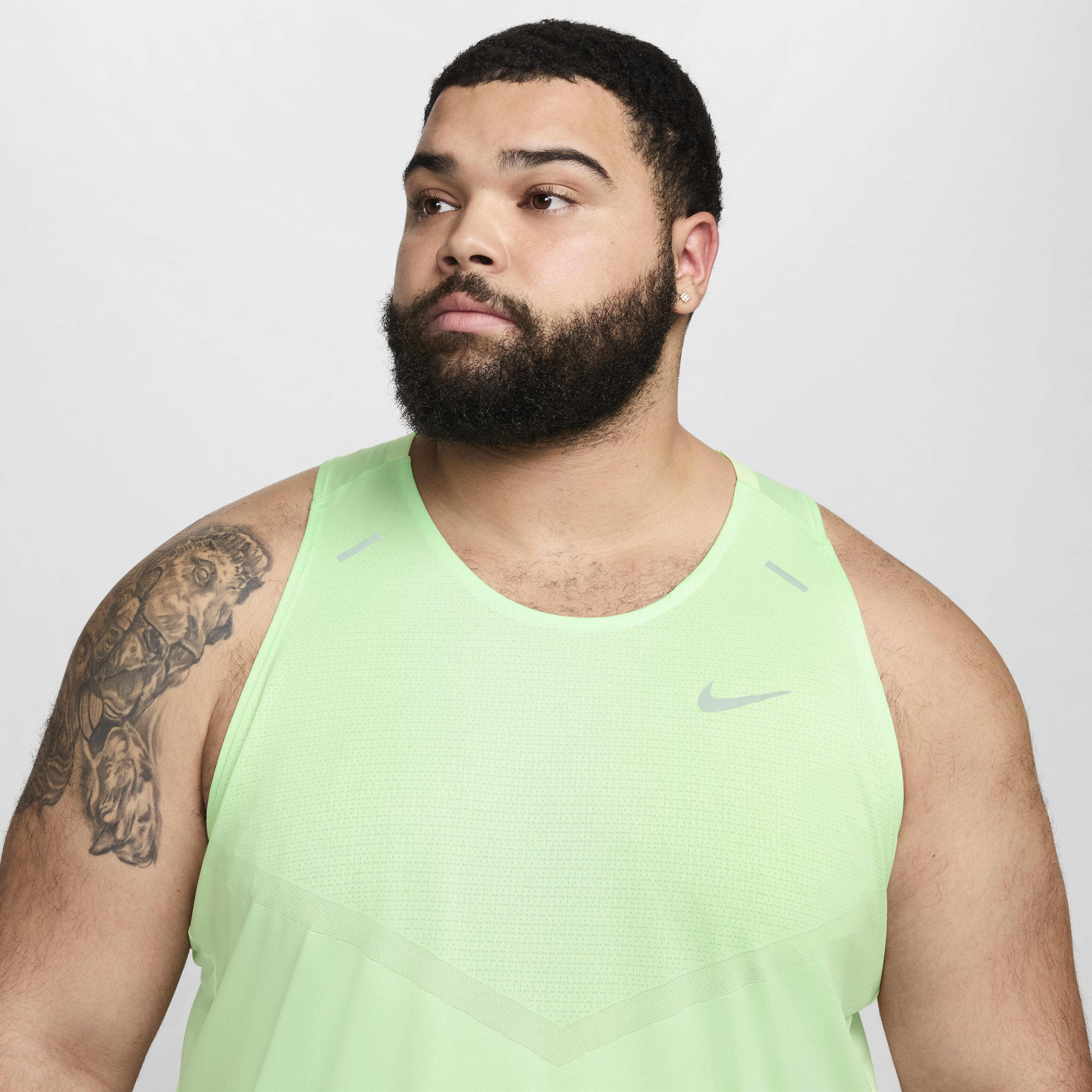 Nike rise 365 tank top sales